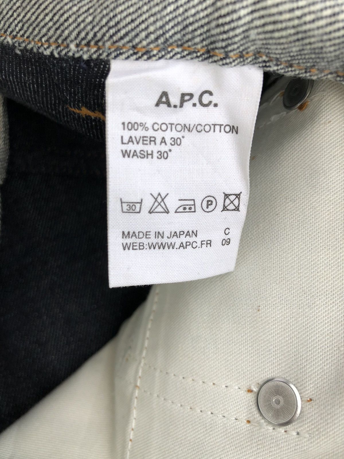 A.P.C. A.P.C Rue De Fleurus Paris Reverse Denim Size US 26 / EU 42 - 9 Thumbnail