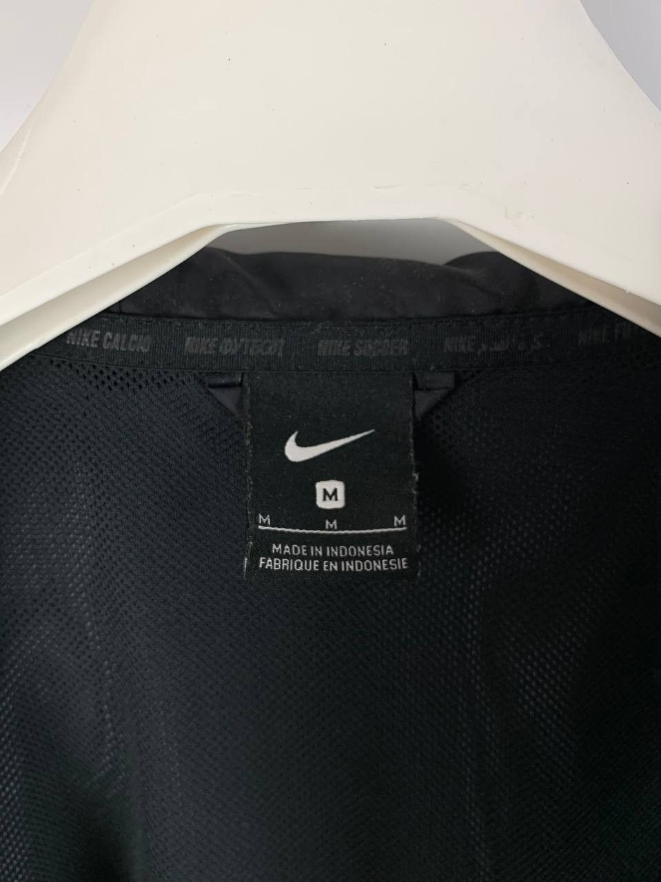 Nike Nike vintage light jacket black M Size US M / EU 48-50 / 2 - 8 Thumbnail