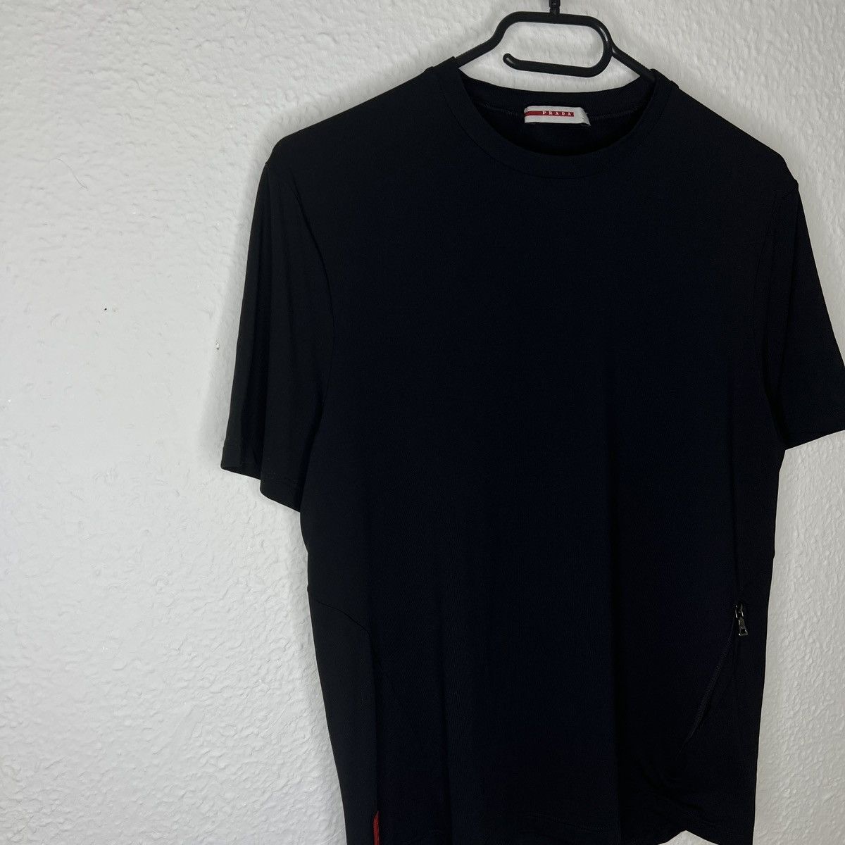 Prada Prada Milano Black Tshirt Tee Red Label Logo Pocket Size US M / EU 48-50 / 2 - 2 Thumbnail
