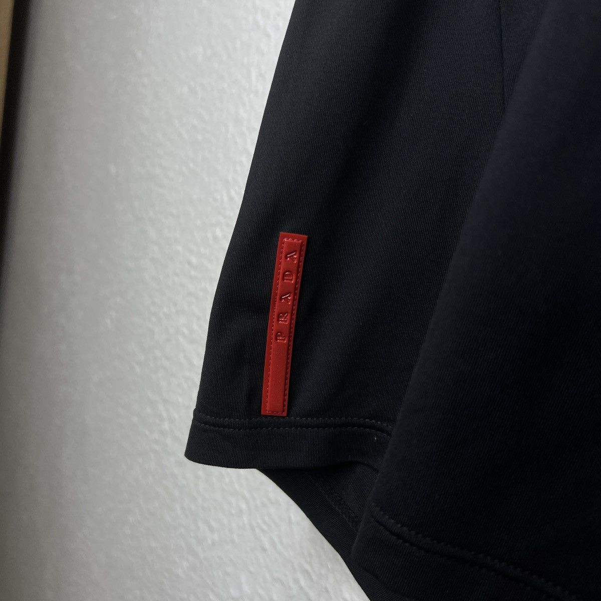 Prada Prada Milano Black Tshirt Tee Red Label Logo Pocket Size US M / EU 48-50 / 2 - 4 Thumbnail