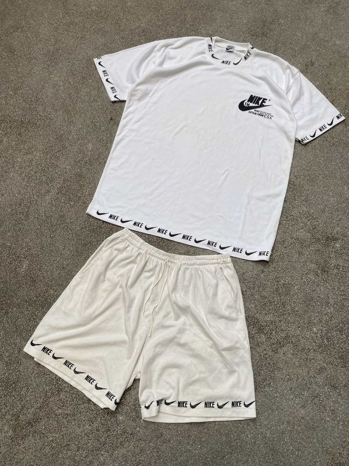 Rare Vintage 90s Nike Spell Out Design From USA Set