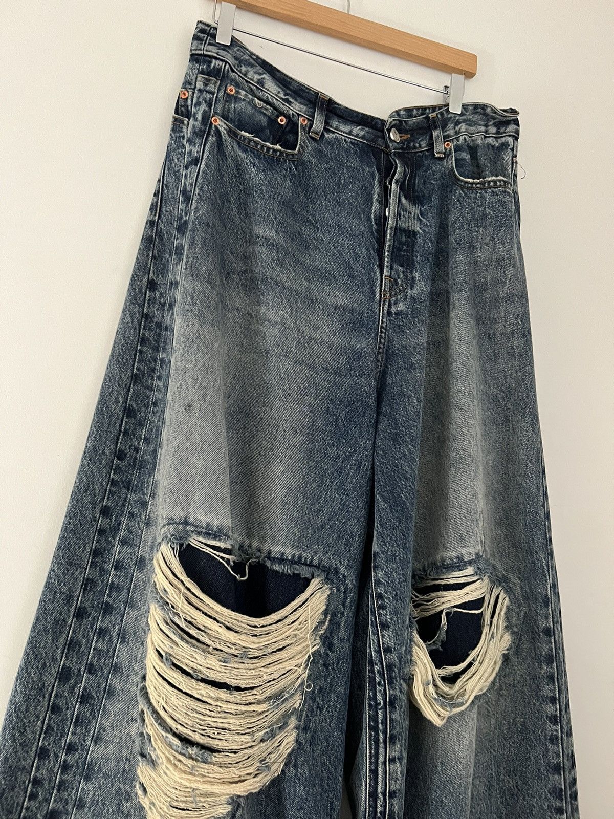 VETEMENTS PATCHED BAGGY JEANS ヴェトモン 在庫あり即納