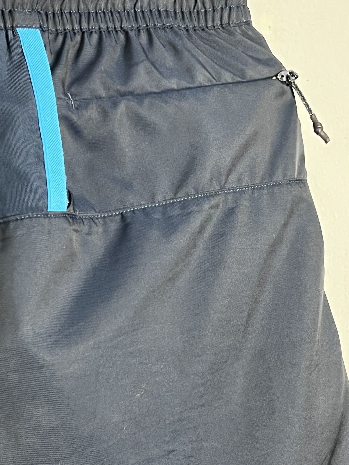 Nike ACG NSW Navy Shell Shorts Size US 32 / EU 48 - 6 Thumbnail