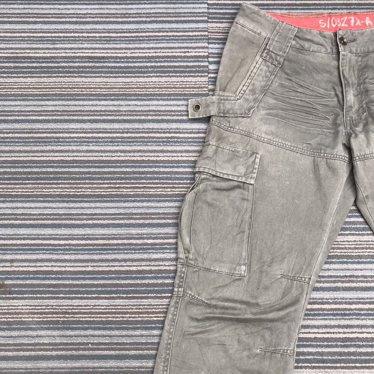 Japanese Brand Vintage Japanes Brand Tactical Trousers Cargo Pants Size US 30 / EU 46 - 4 Thumbnail