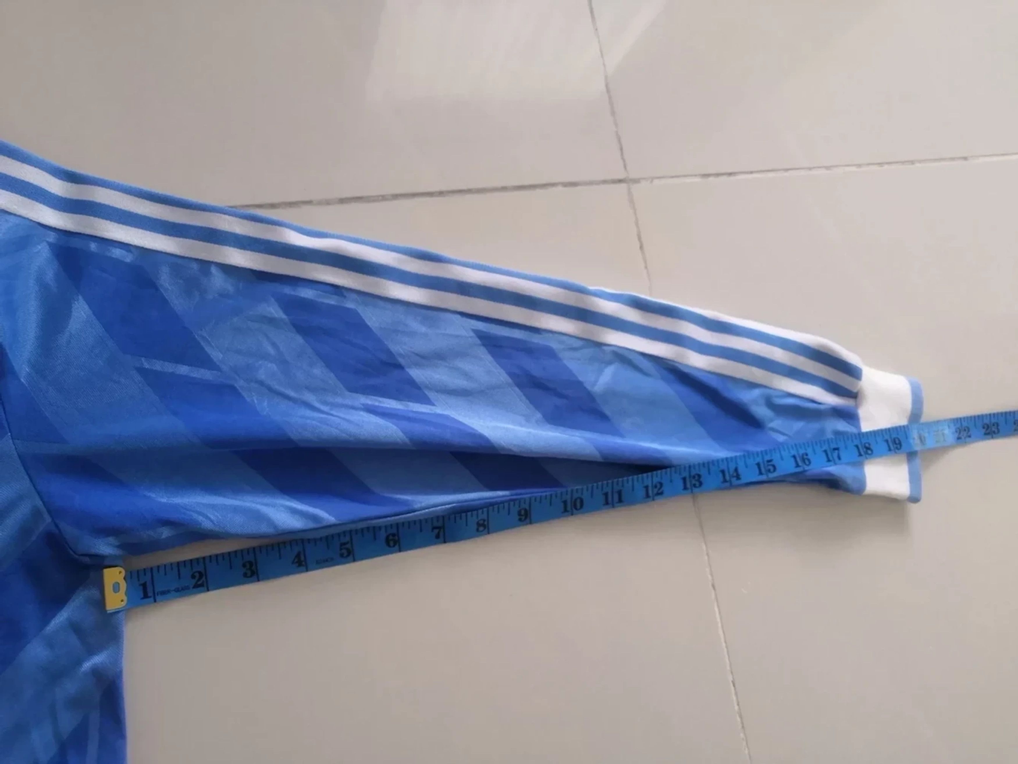 Adidas Vintage Adidas Jersey Long Sleeve Argentina Diego Maradona Size US M / EU 48-50 / 2 - 7 Thumbnail