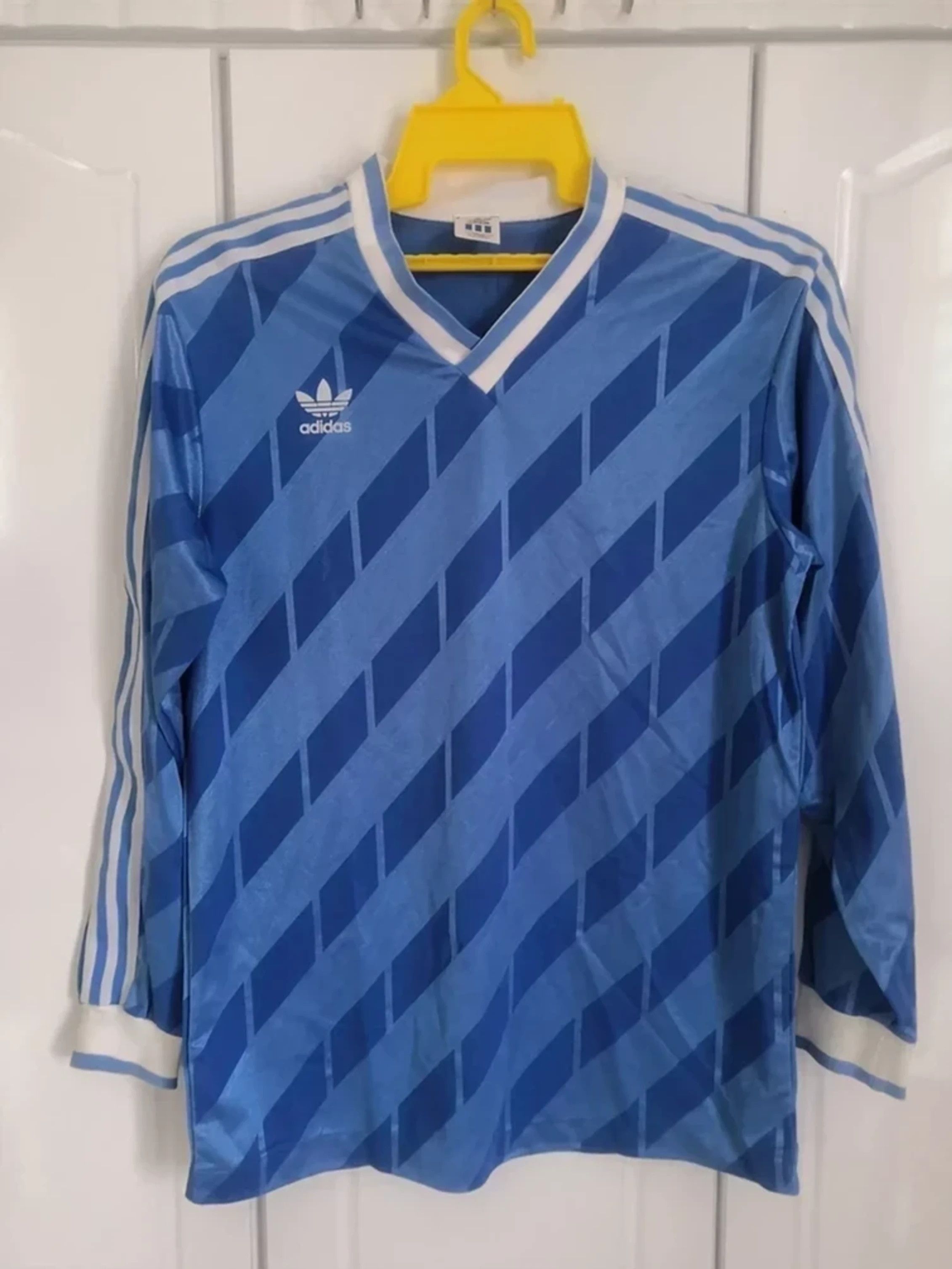 Adidas Vintage Adidas Jersey Long Sleeve Argentina Diego Maradona Size US M / EU 48-50 / 2 - 1 Thumbnail