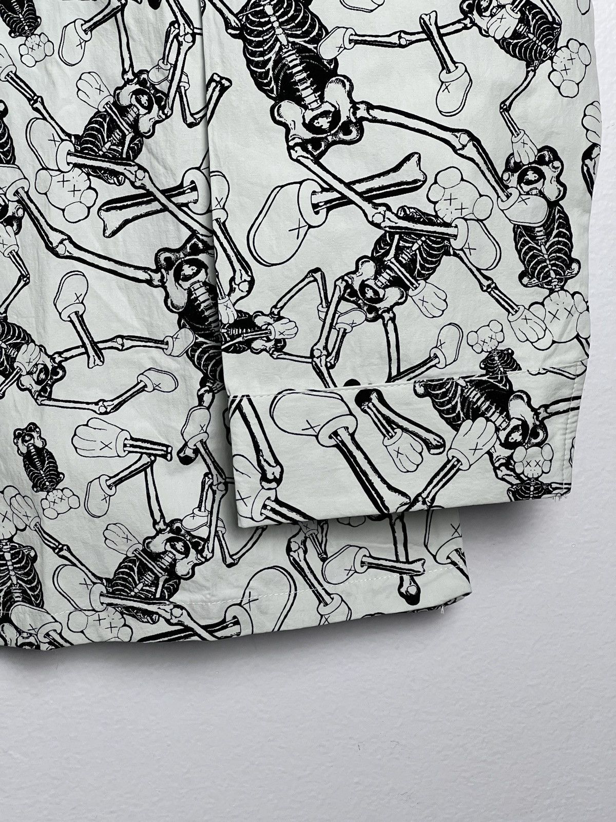 Infinite Archives × Kaws Printed Pajama Set Size US 34 / EU 50 - 3 Thumbnail