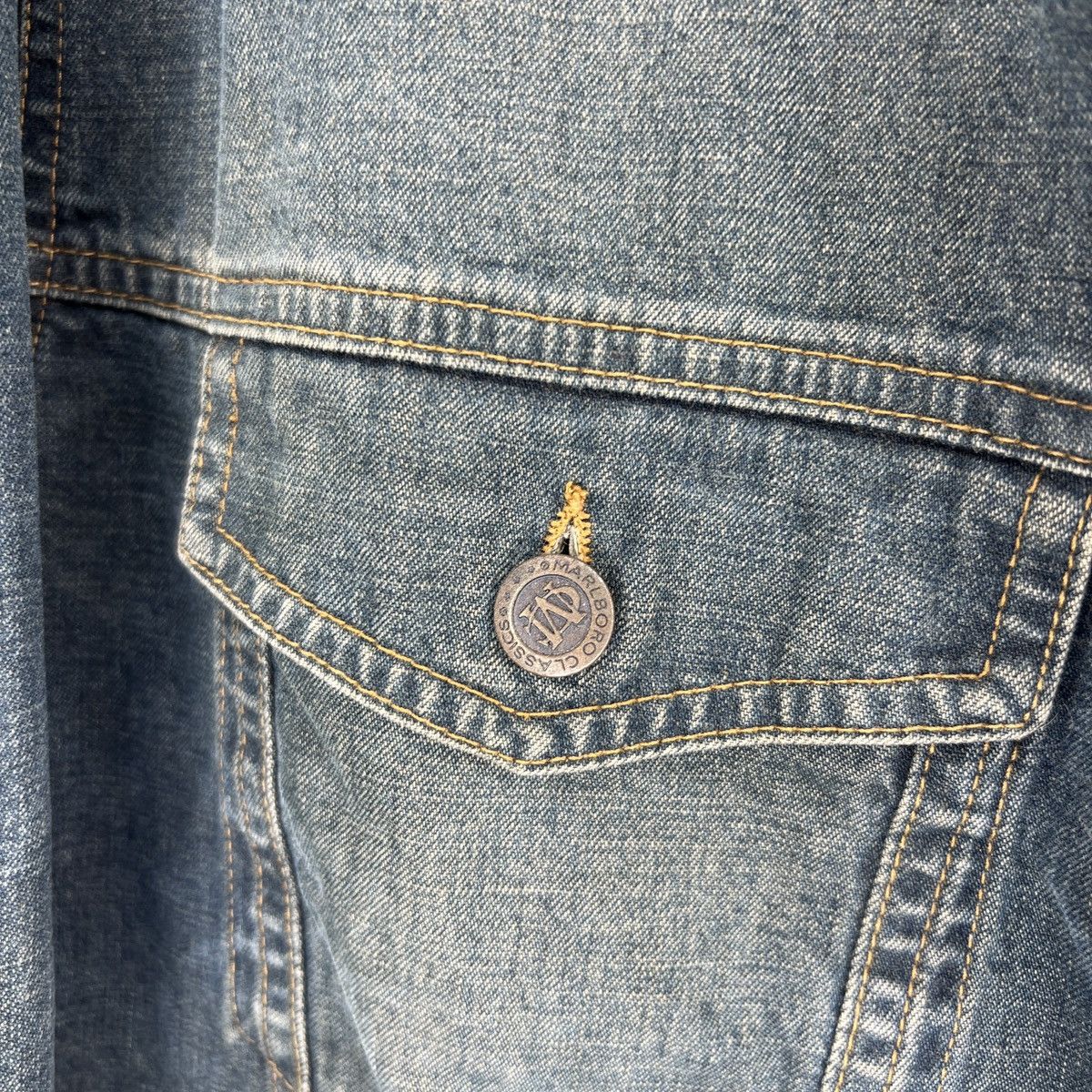 Marlboro Marlboro Classic Vintage Denim Jeans Jacket Made In USA Size US XL / EU 56 / 4 - 6 Thumbnail