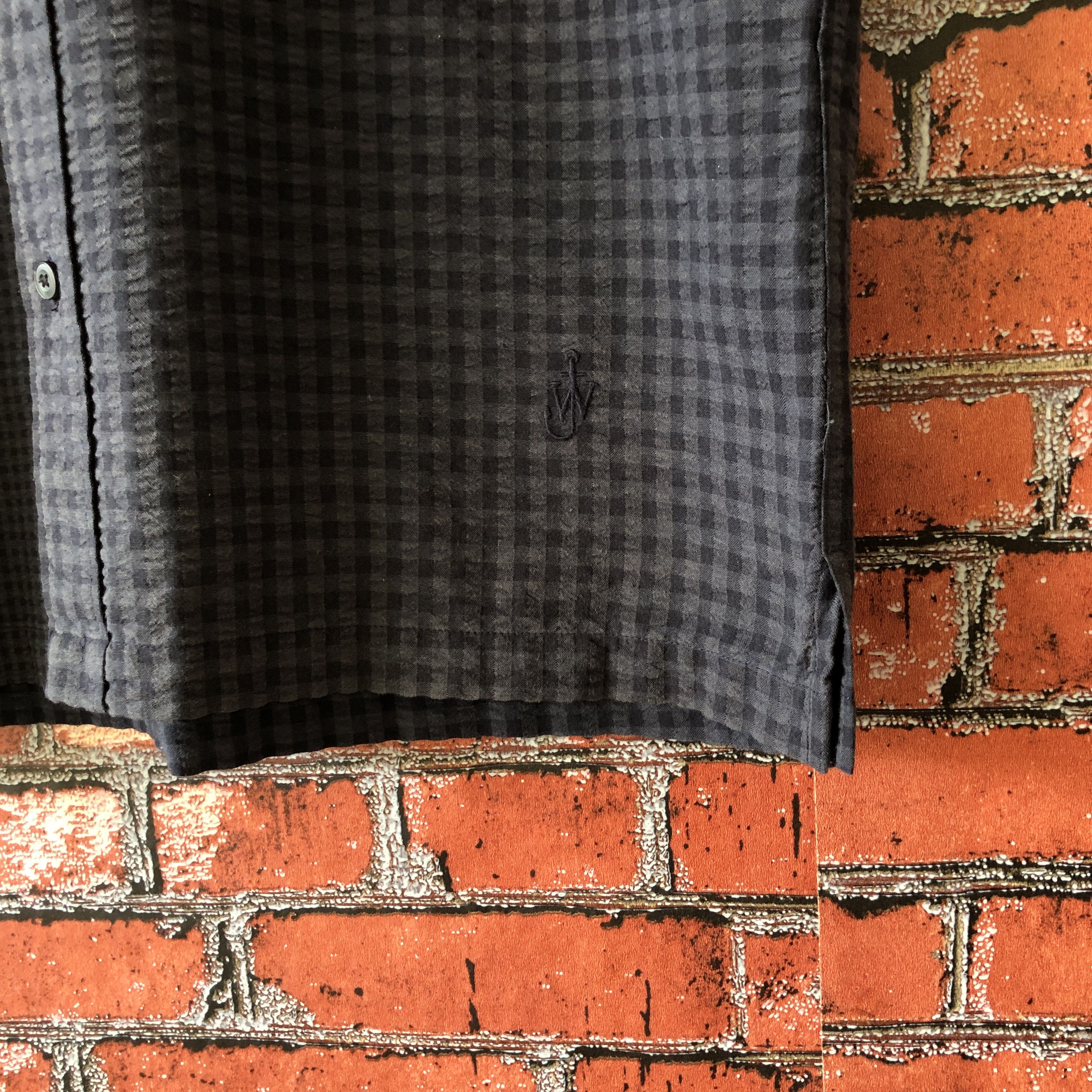 JW Anderson J W Anderson x Uniqlo Grey Plaid Check Button Up Shirt S Size US S / EU 44-46 / 1 - 5 Thumbnail