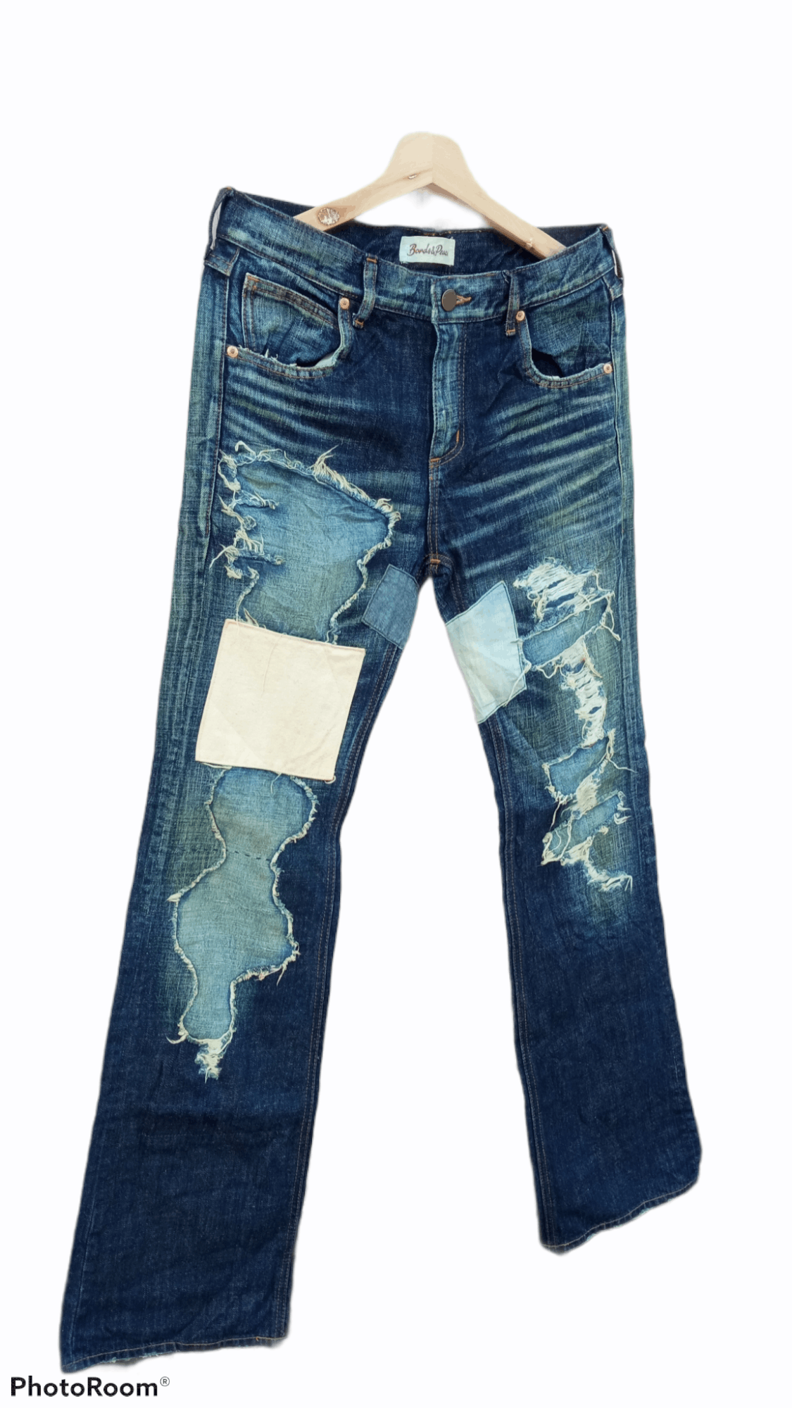 ??Bonds & Peace Patchwork Distressed Jeans Denim
