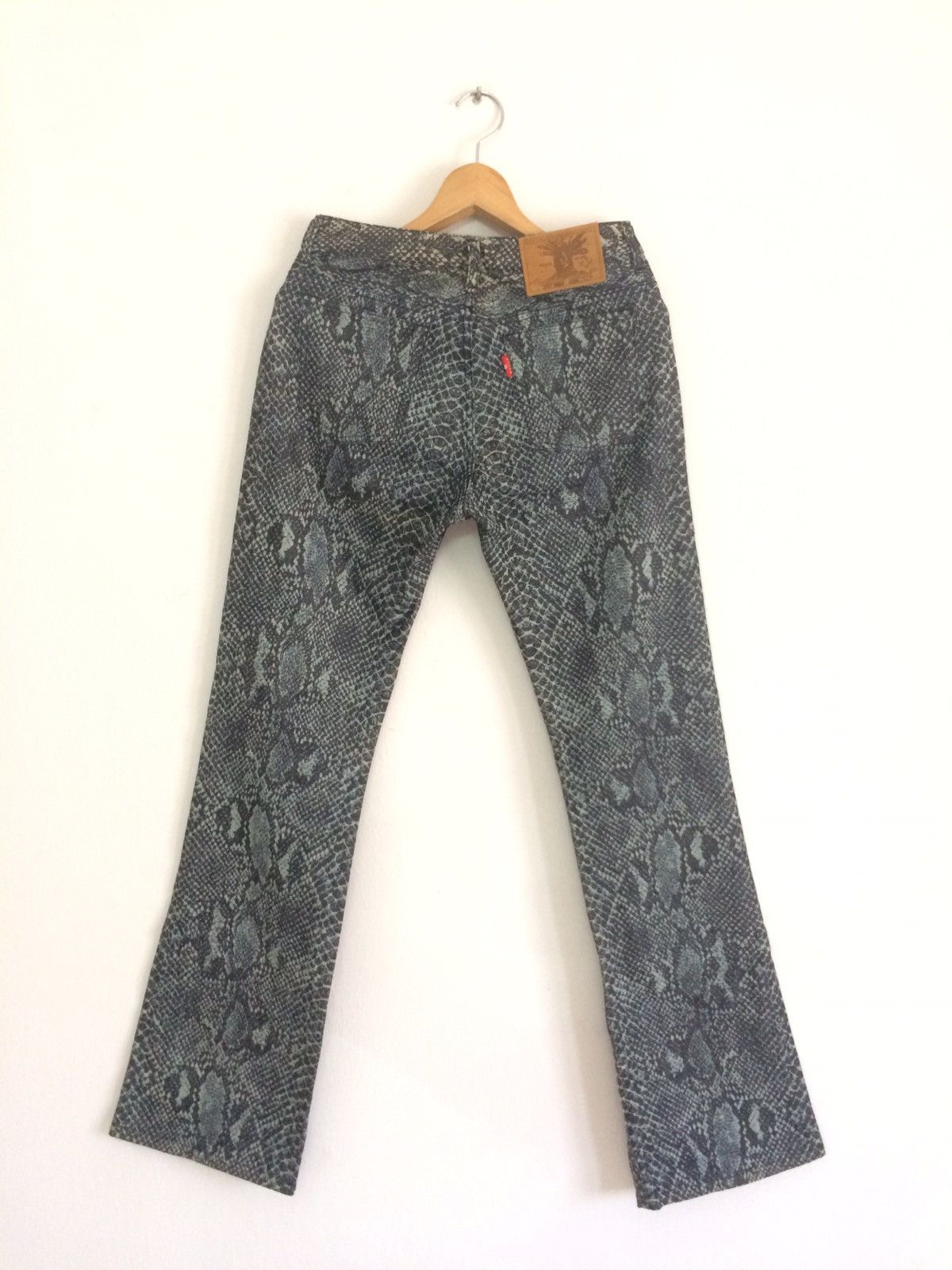 Japanese Brand × Vintage 🔥🔥Ozone Community All Over Full Print Snake Skin Jeans Size US 27 - 10 Thumbnail