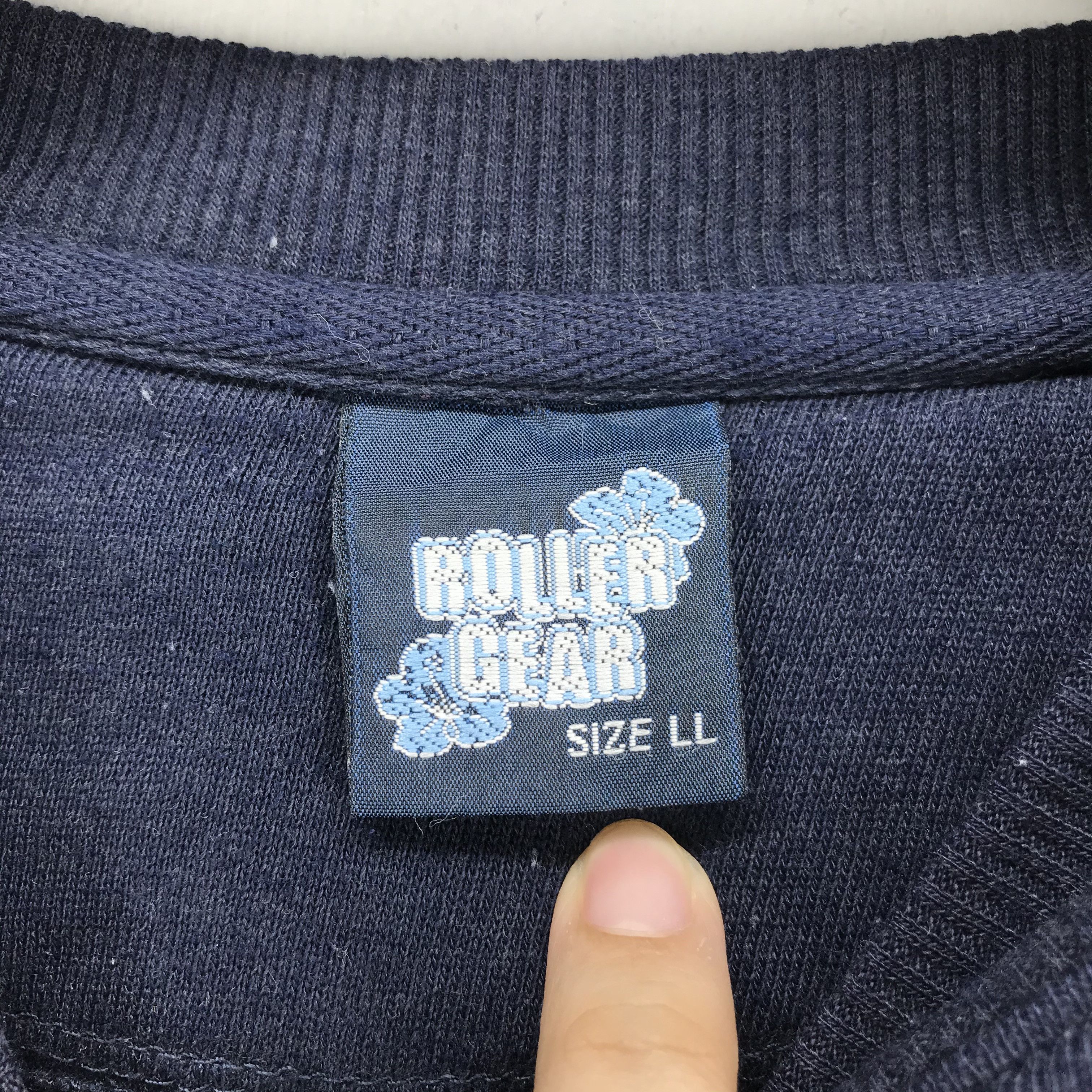 Japanese Brand Vintage Roller Gear Surfboard Big Logo Sweatshirt #2353-92 Size US L / EU 52-54 / 3 - 8 Thumbnail