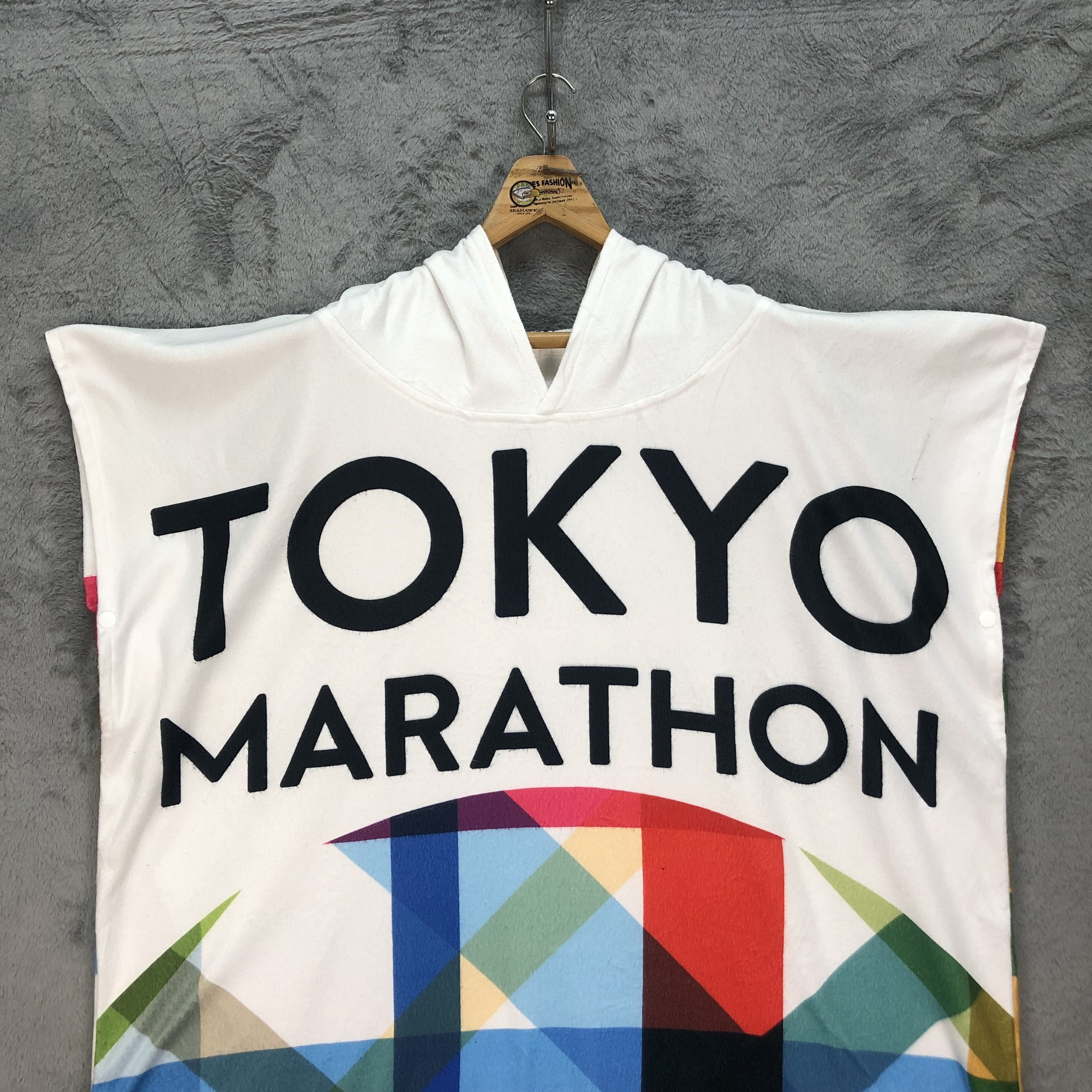 Japanese Brand Tokyo Marathon Hooded Sleeveless Fleece OS #5322-184 Size US XL / EU 56 / 4 - 2 Thumbnail