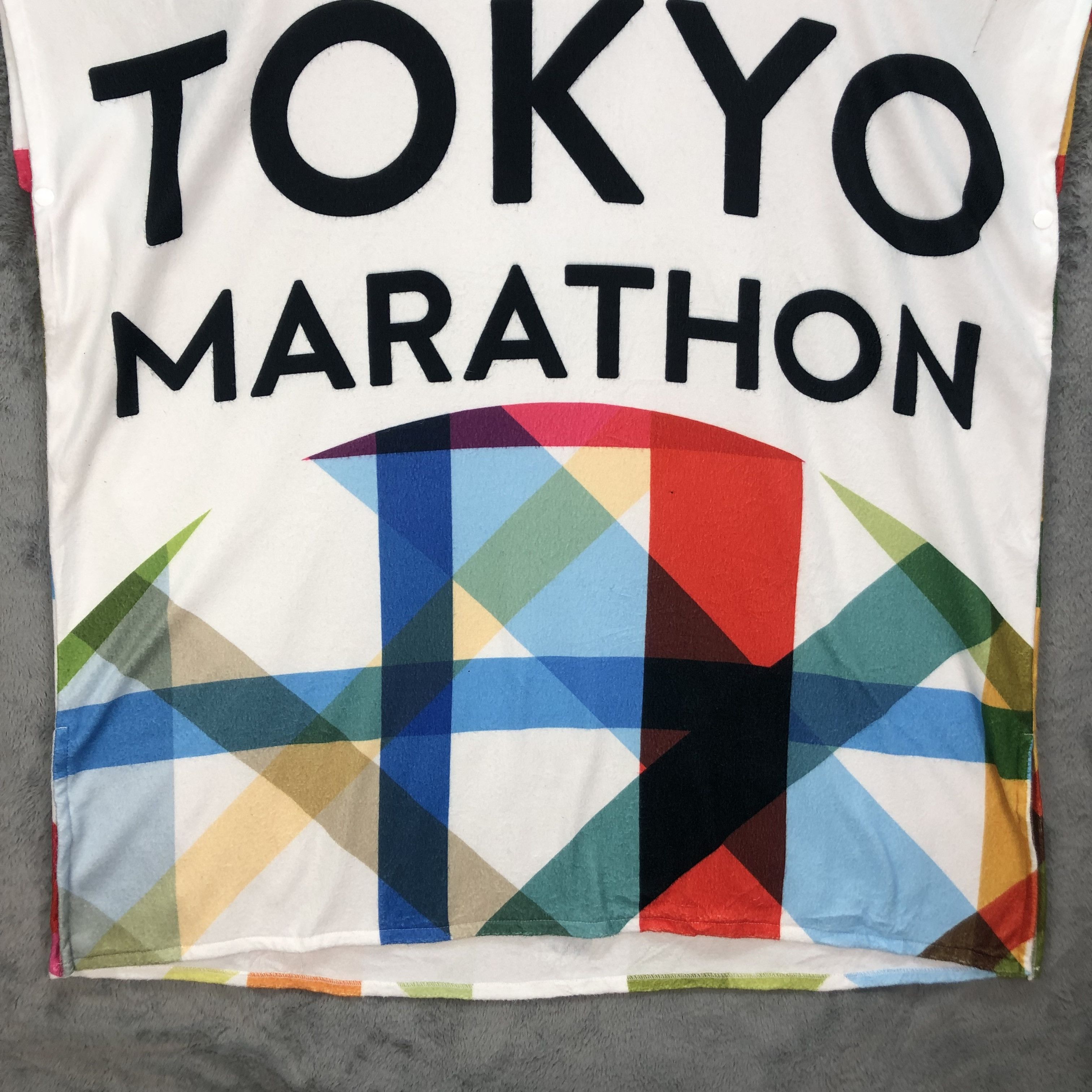 Japanese Brand Tokyo Marathon Hooded Sleeveless Fleece OS #5322-184 Size US XL / EU 56 / 4 - 3 Thumbnail