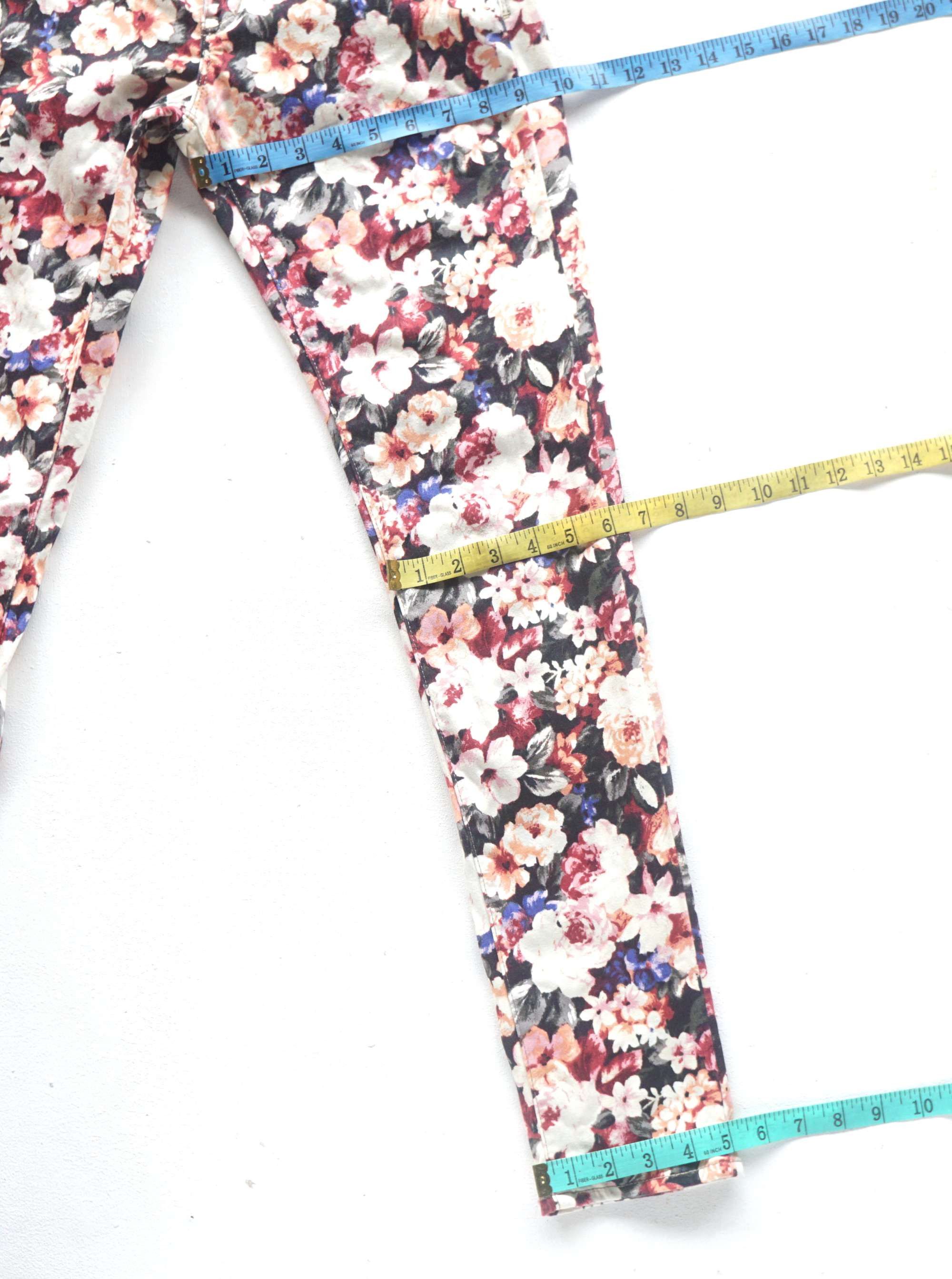 Japanese Brand AZUL BY MOUSSY Slim Fit Low Rise Full Floral Printed Pants Size 28" / US 6 / IT 42 - 15 Thumbnail