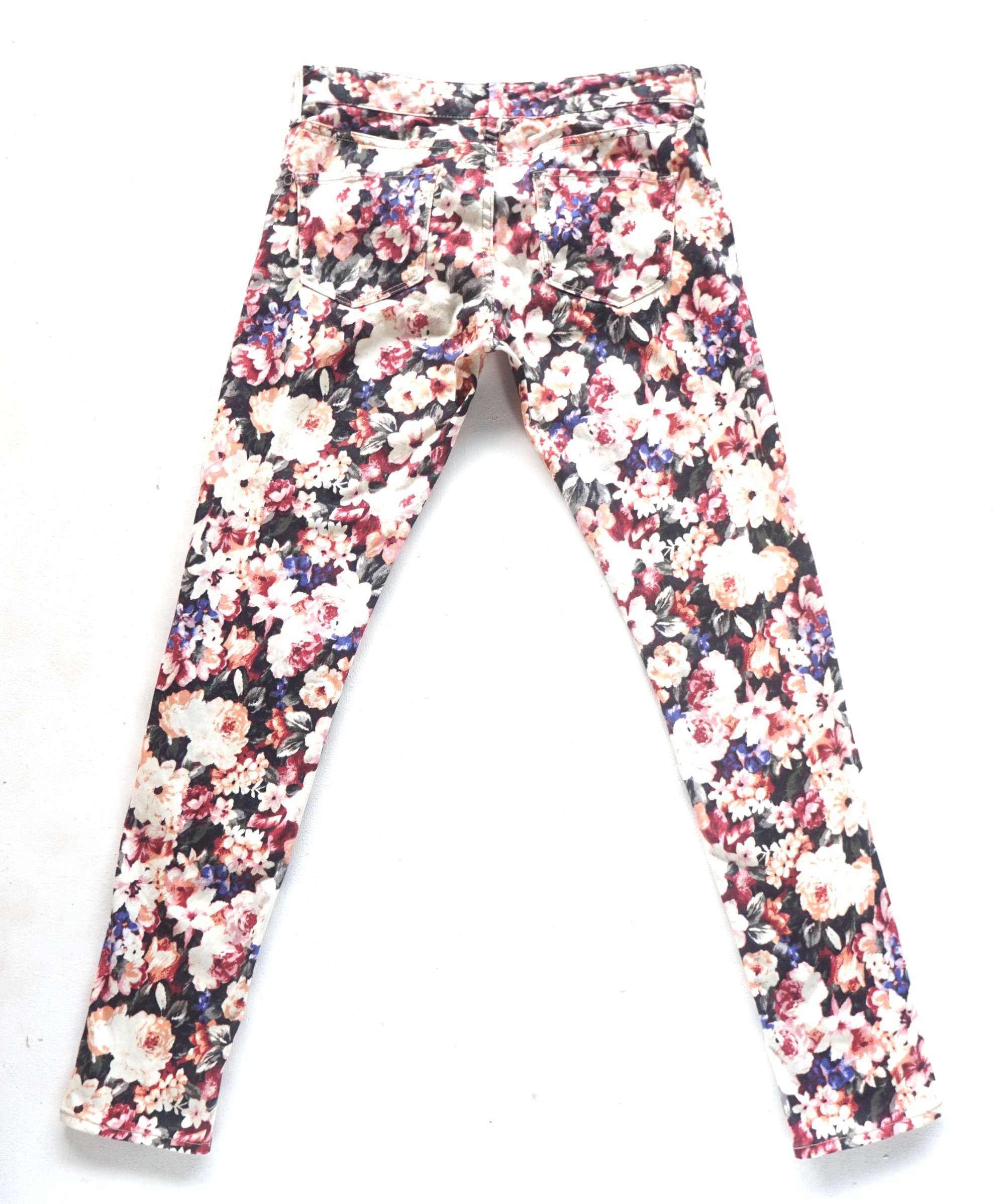 Japanese Brand AZUL BY MOUSSY Slim Fit Low Rise Full Floral Printed Pants Size 28" / US 6 / IT 42 - 2 Thumbnail