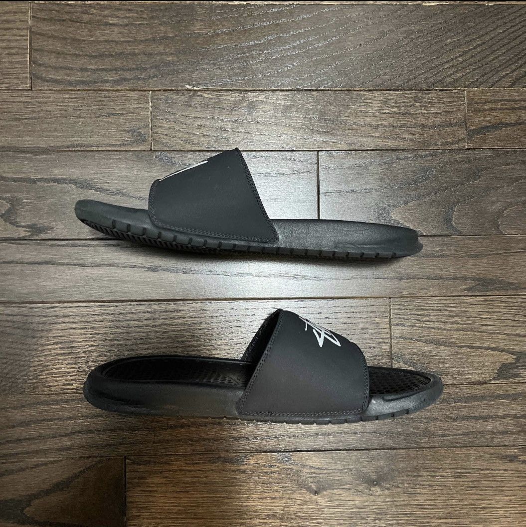 Nike Nike Benassi - Stussy Off Noir Size US 9 / EU 42 - 3 Thumbnail