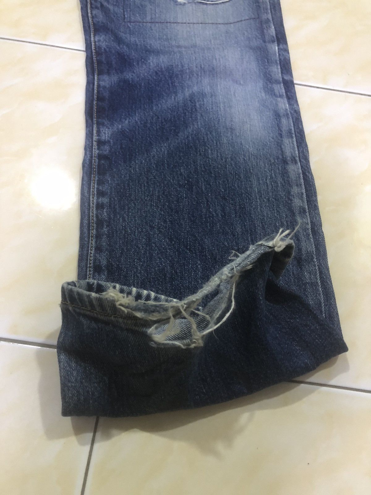 Levi's Levis 501 e Philippines Distressed Reworked Denim Size US 31 - 6 Thumbnail