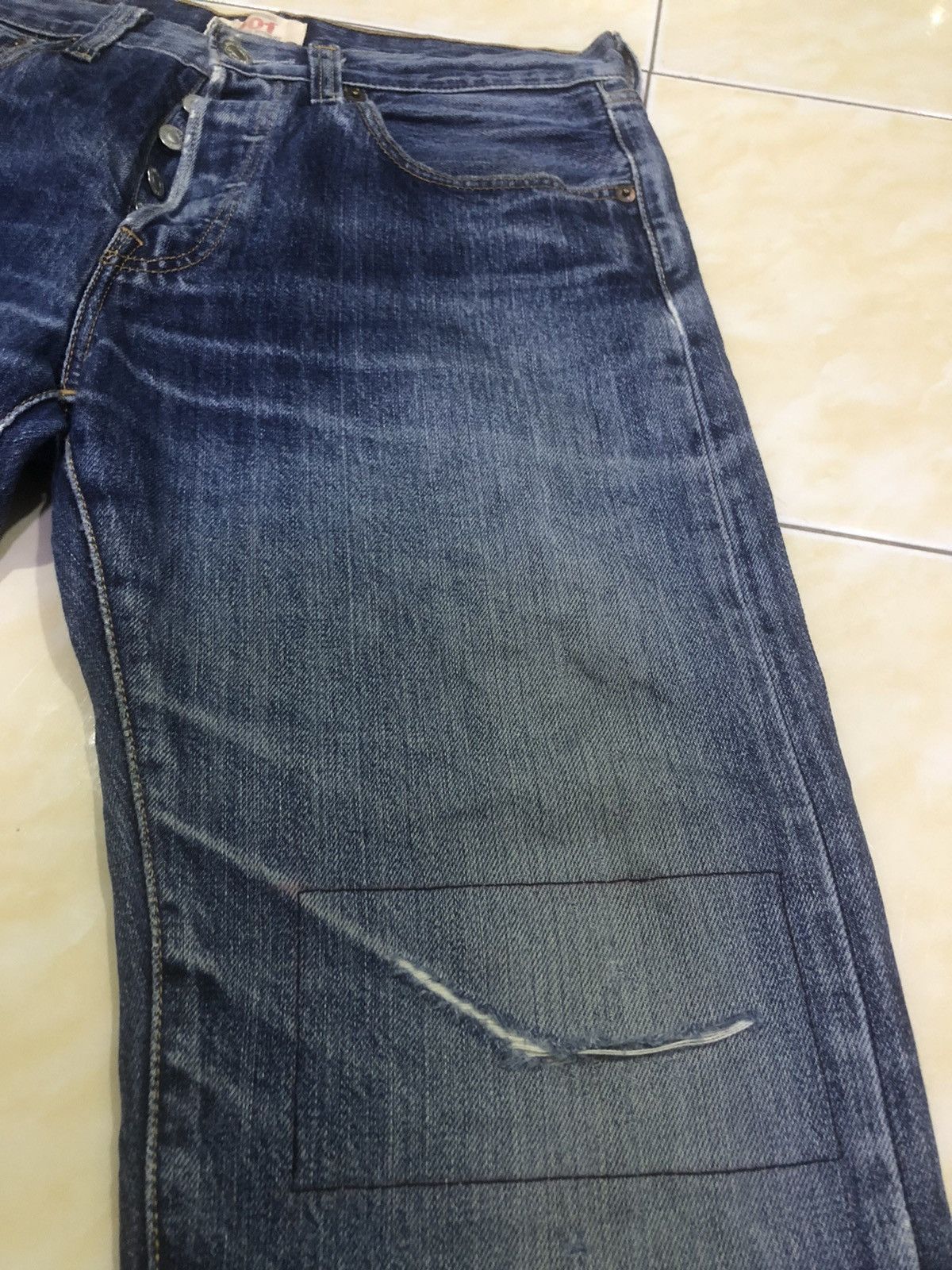 Levi's Levis 501 e Philippines Distressed Reworked Denim Size US 31 - 7 Thumbnail