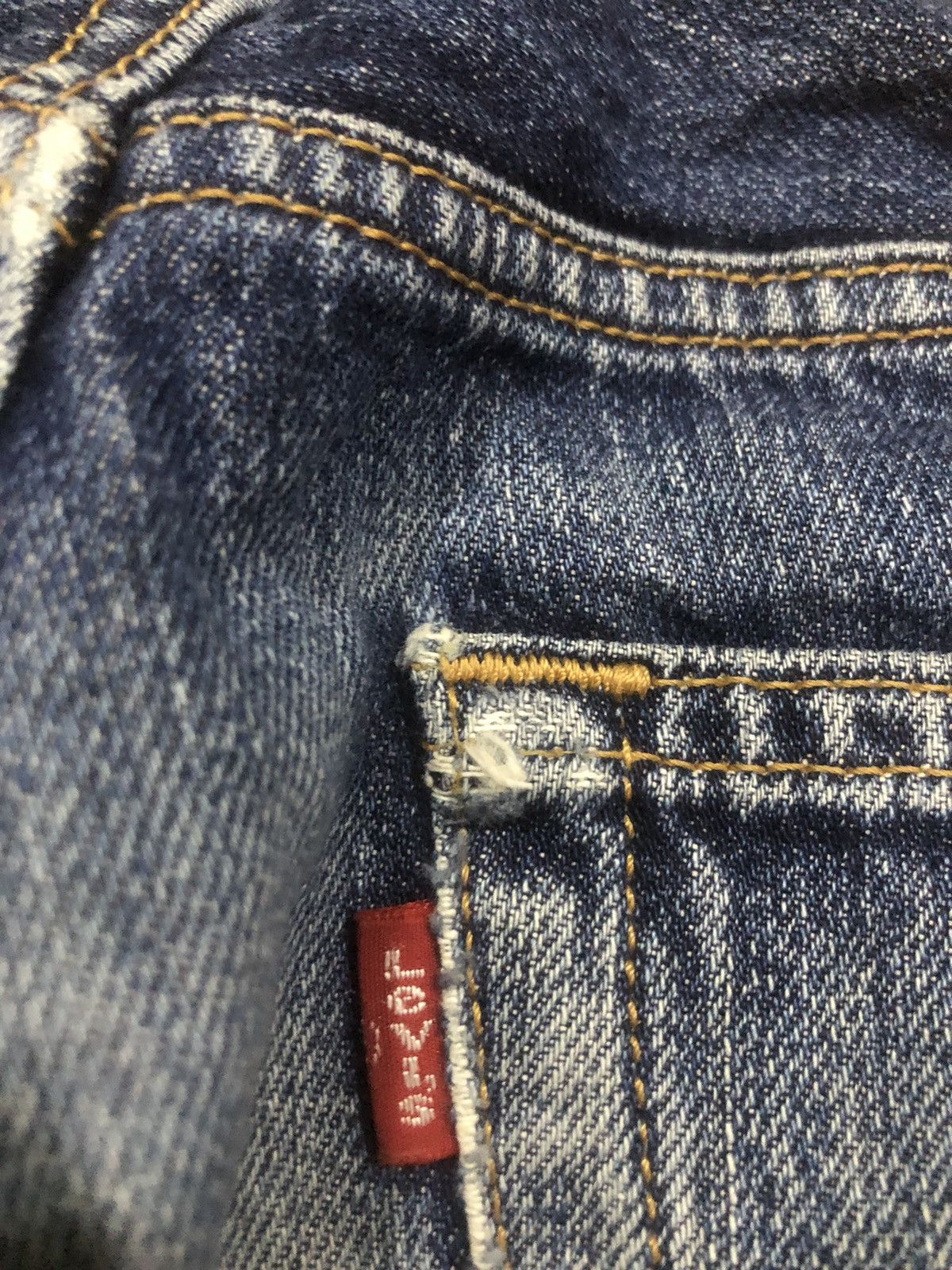 Levi's Levis 501 e Philippines Distressed Reworked Denim Size US 31 - 15 Thumbnail