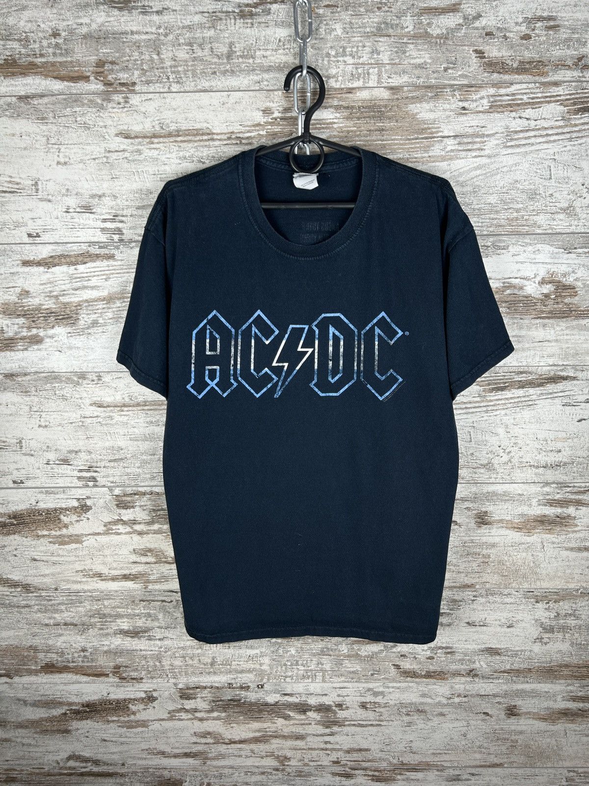 AC/DC × Band Tees × Vintage Mens Vintage AC/DC T Shirt rock band tee rare 2011 Size US L / EU 52-54 / 3 - 1 Thumbnail