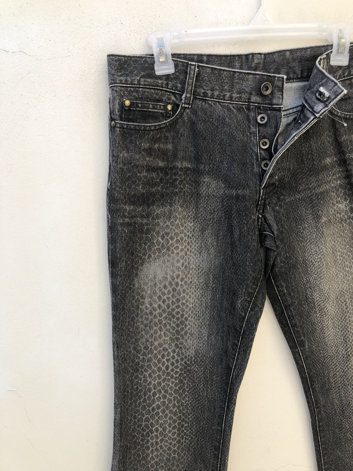 5351 POUR LES HOMMES 5351 Pour Les Hommes Snake Scale Printed Flare Jeans Size US 32 / EU 48 - 5 Thumbnail