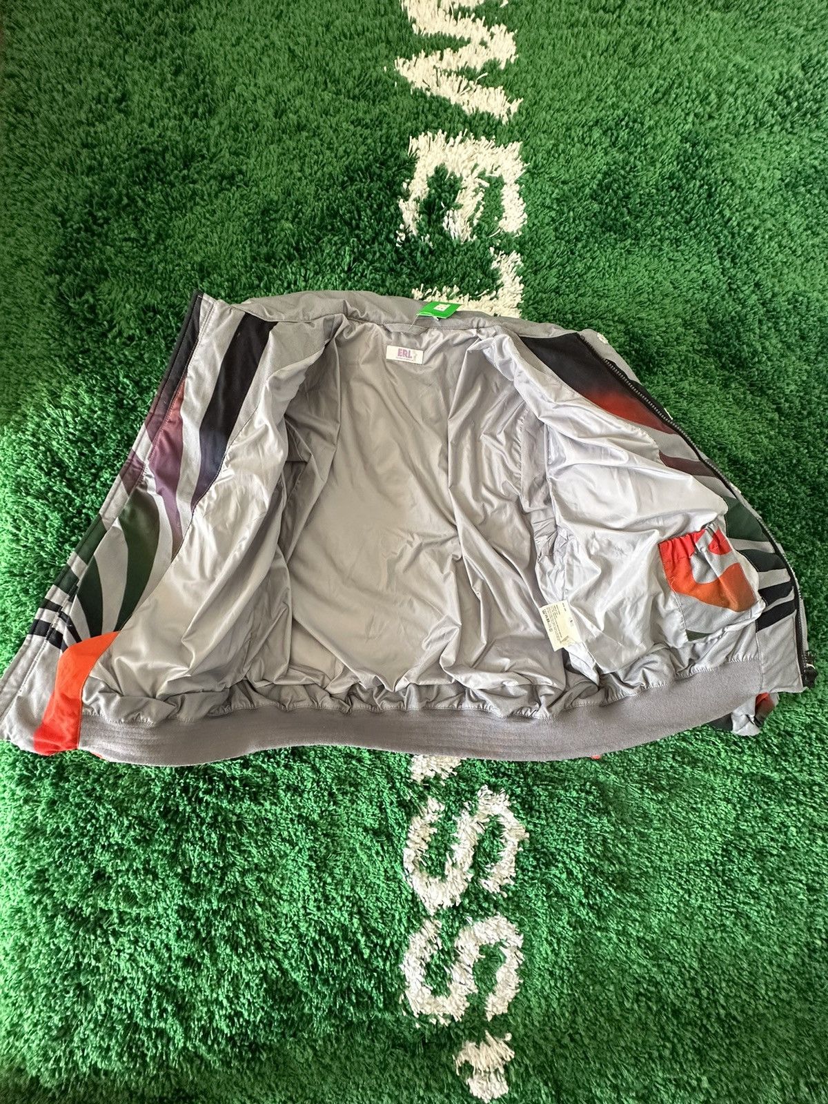 ERL Erl Sunset Puffer Size US L / EU 52-54 / 3 - 3 Thumbnail