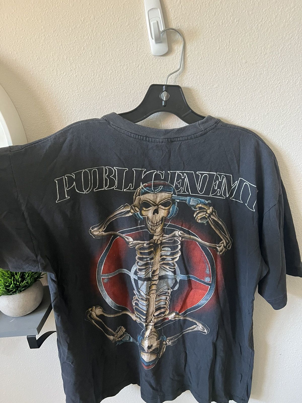 Vintage Vintage Public Enemy T-Shirt Size US L / EU 52-54 / 3 - 5 Thumbnail