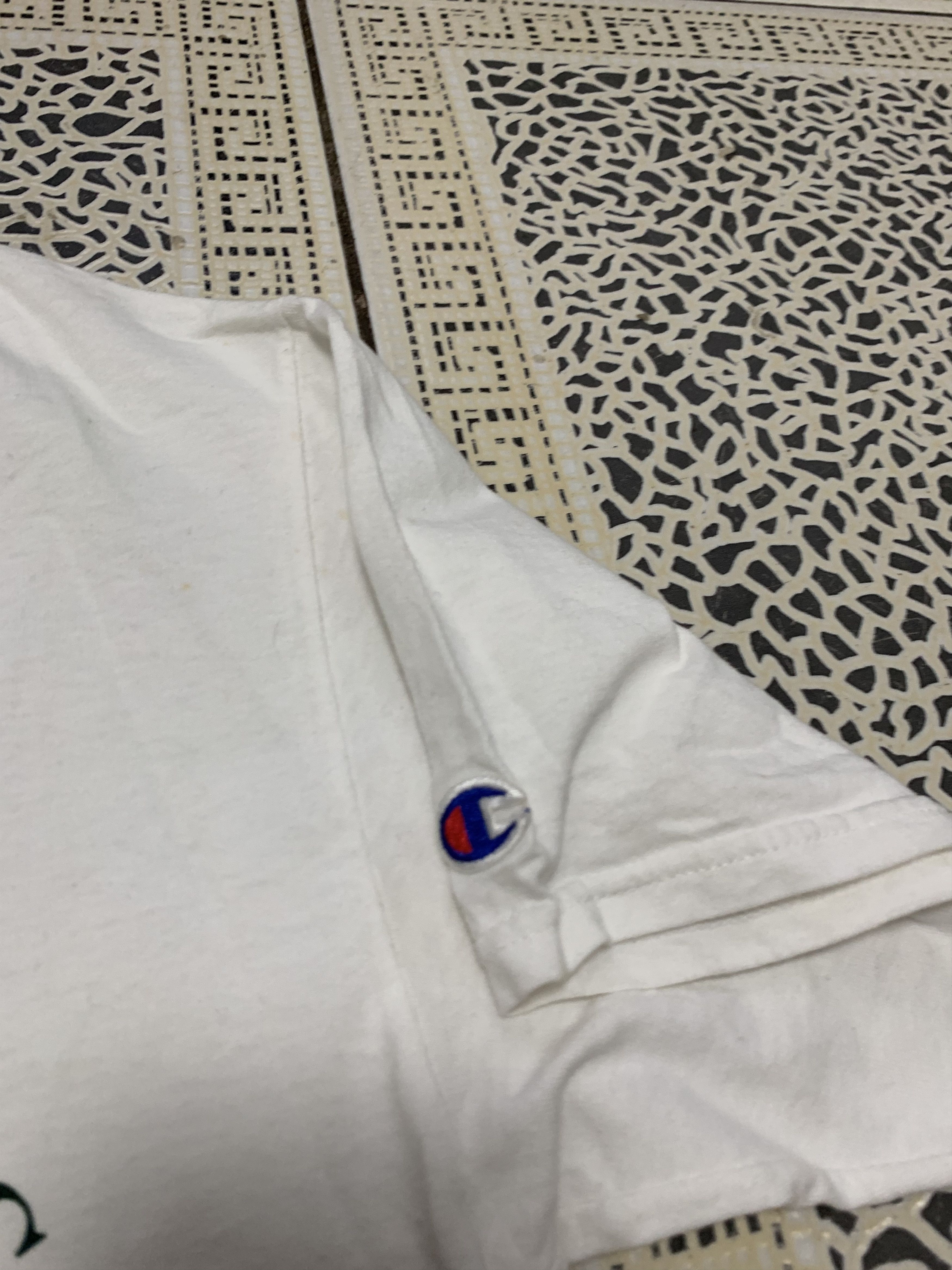 Champion Atlanta 1996 Champion vintage tee Size US M / EU 48-50 / 2 - 2 Thumbnail
