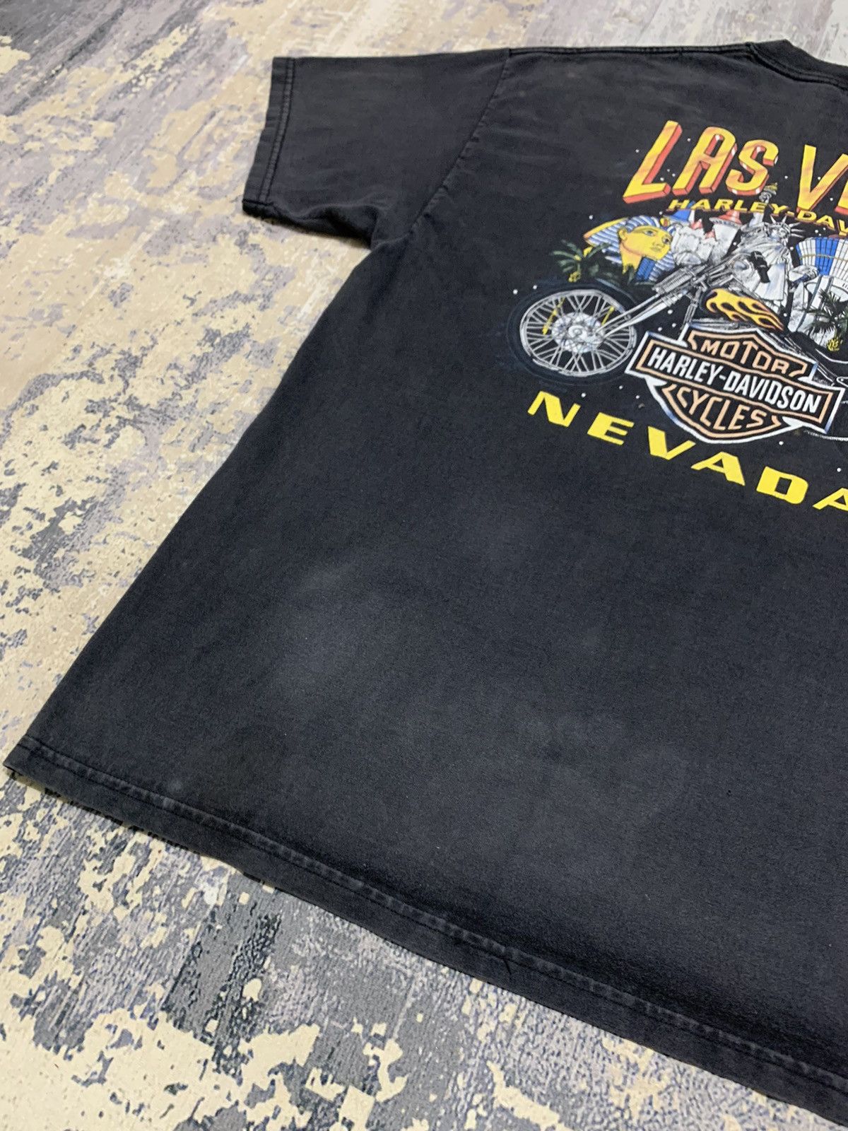 Harley Davidson Vintage Distressed Harley Davidson Tee Las Vegas Size US XL / EU 56 / 4 - 9 Thumbnail