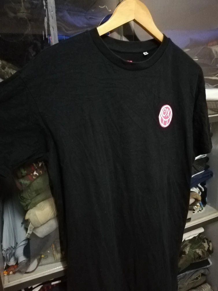Japanese Brand Rare Andre Saraiva Uniqlo UT Pink Graffiti Logo Tee Black Size US M / EU 48-50 / 2 - 3 Thumbnail