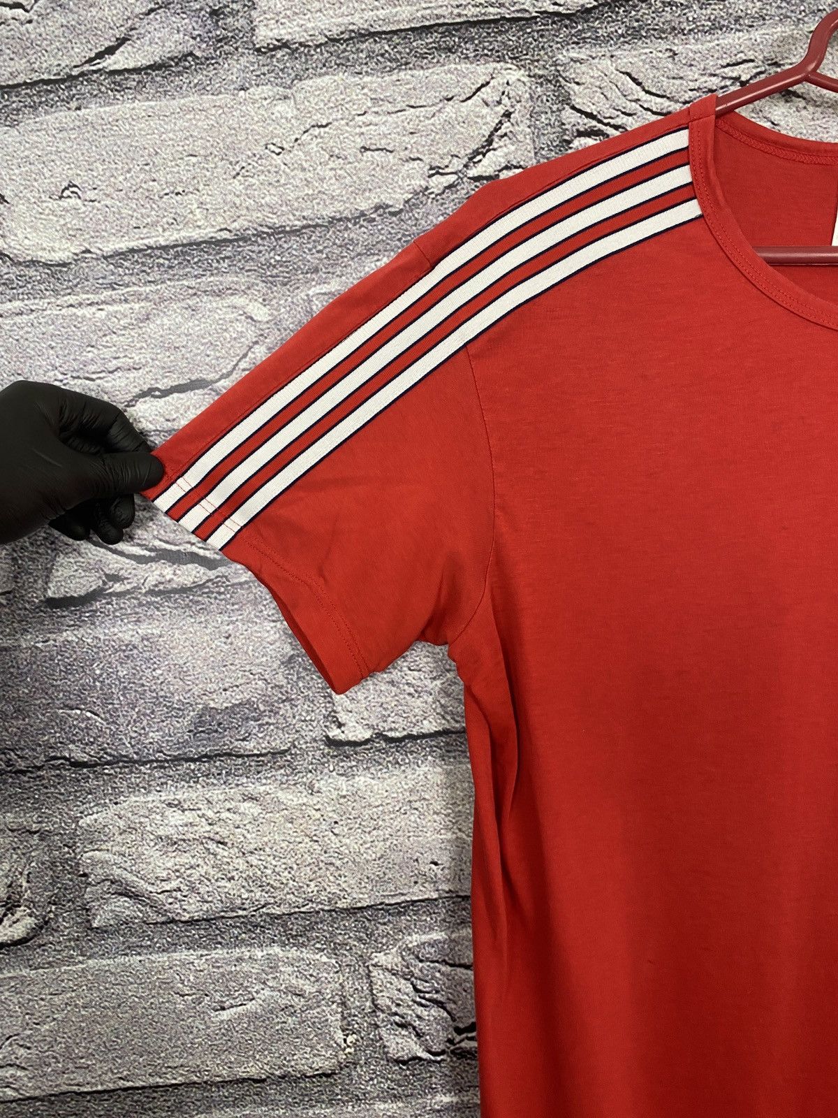 Vintage Vintage T-shirt Adidas skateboarding USA y2k rare Size US M / EU 48-50 / 2 - 4 Thumbnail