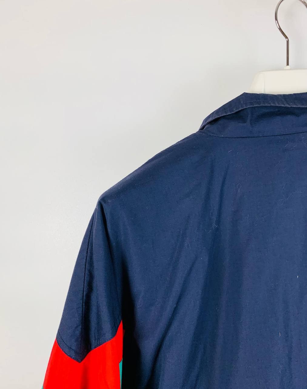Adidas Adidas vintage light jacket blue L Size US L / EU 52-54 / 3 - 8 Thumbnail