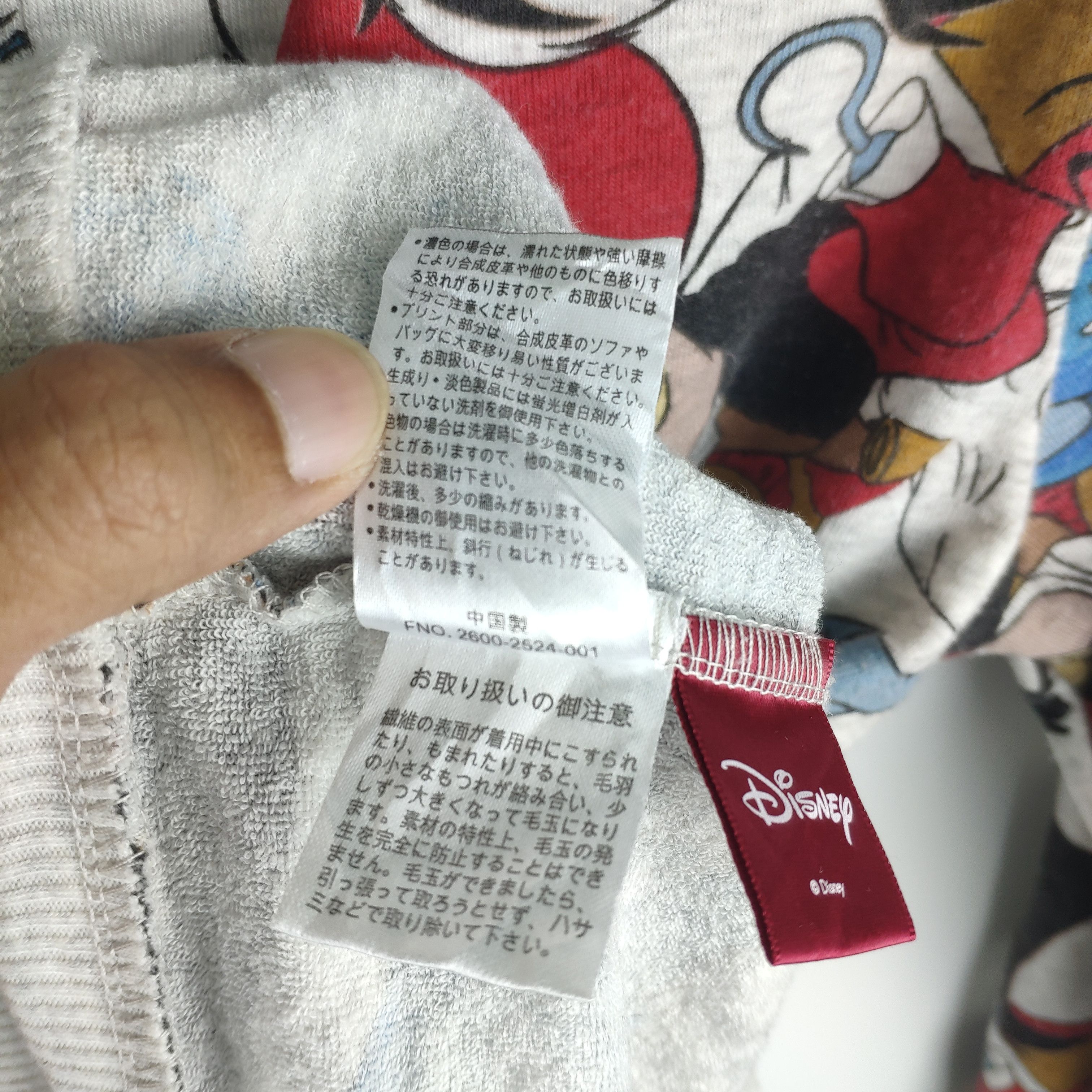 Japanese Brand × Vintage Vintage Sweater Hoodies Disney Villains Fullprint Size US M / EU 48-50 / 2 - 4 Thumbnail