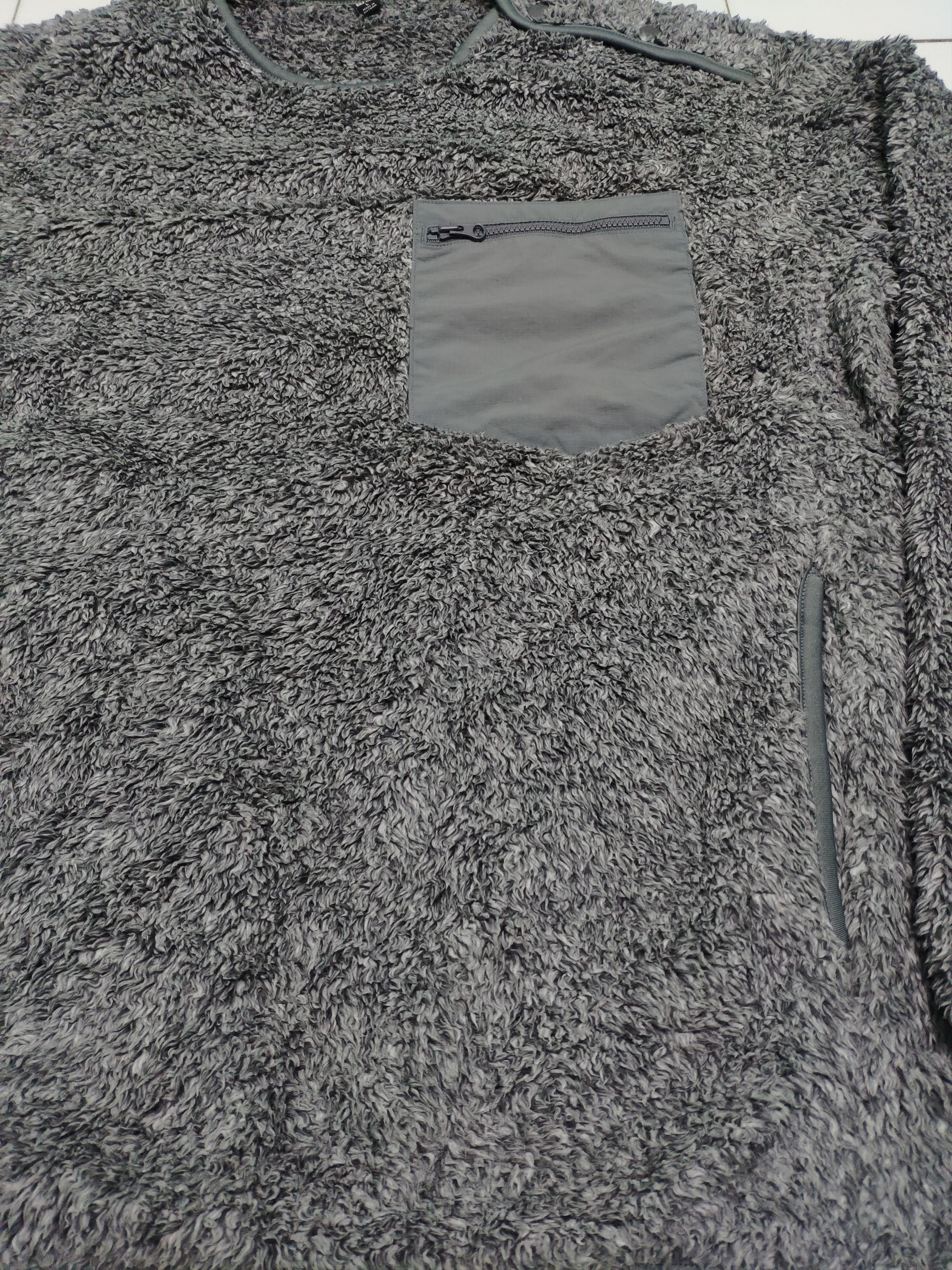 Japanese Brand × Uniqlo Japanese Brand Uniqlo Fleece Sweater Single Pocket Size US M / EU 48-50 / 2 - 2 Thumbnail