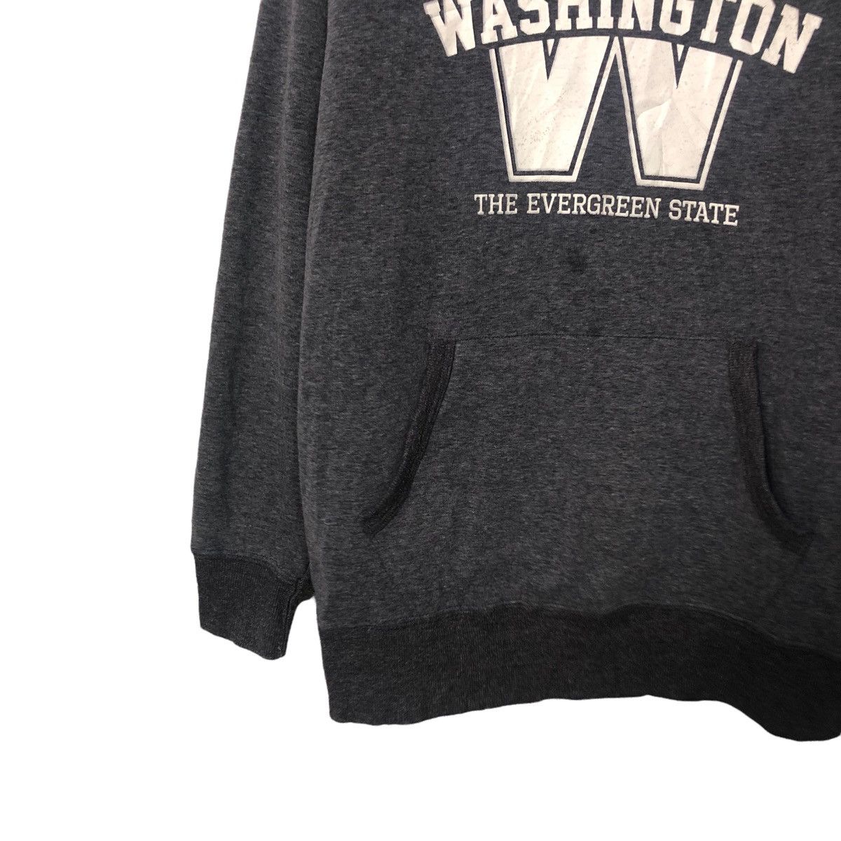 Japanese Brand Vintage Fuwarica Big Logo Hoodie Sweatshirt Size US M / EU 48-50 / 2 - 3 Thumbnail