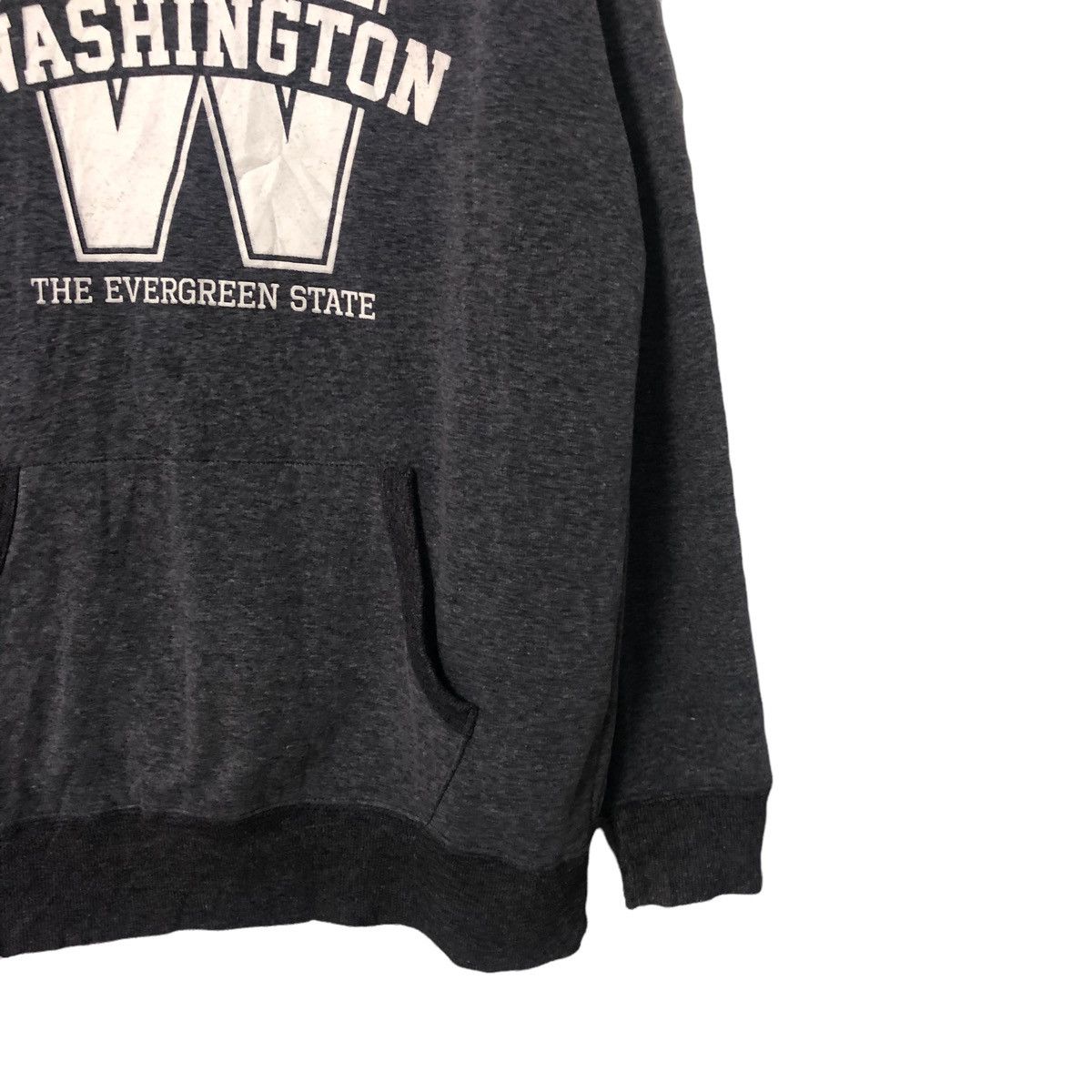 Japanese Brand Vintage Fuwarica Big Logo Hoodie Sweatshirt Size US M / EU 48-50 / 2 - 2 Thumbnail