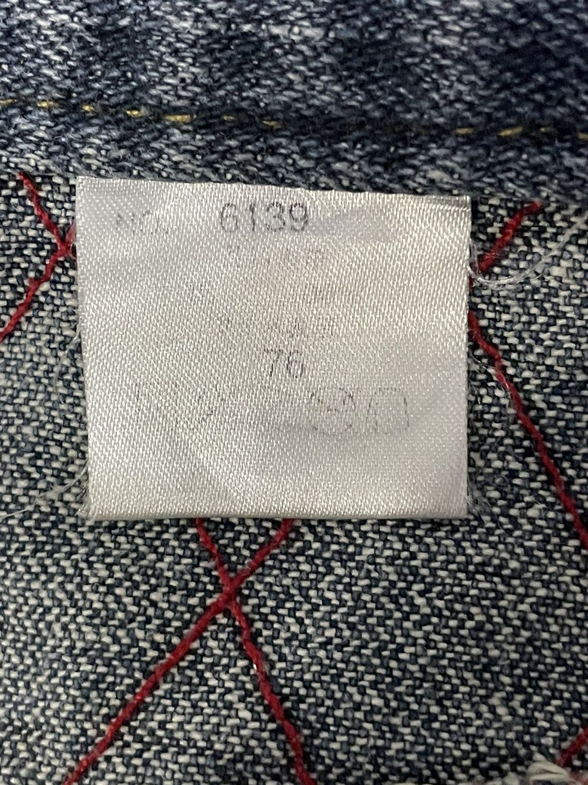 Japanese Brand × Vintage Vintage Karakuri Printed Jeans With Solid Leather Belt Size US 30 / EU 46 - 13 Thumbnail