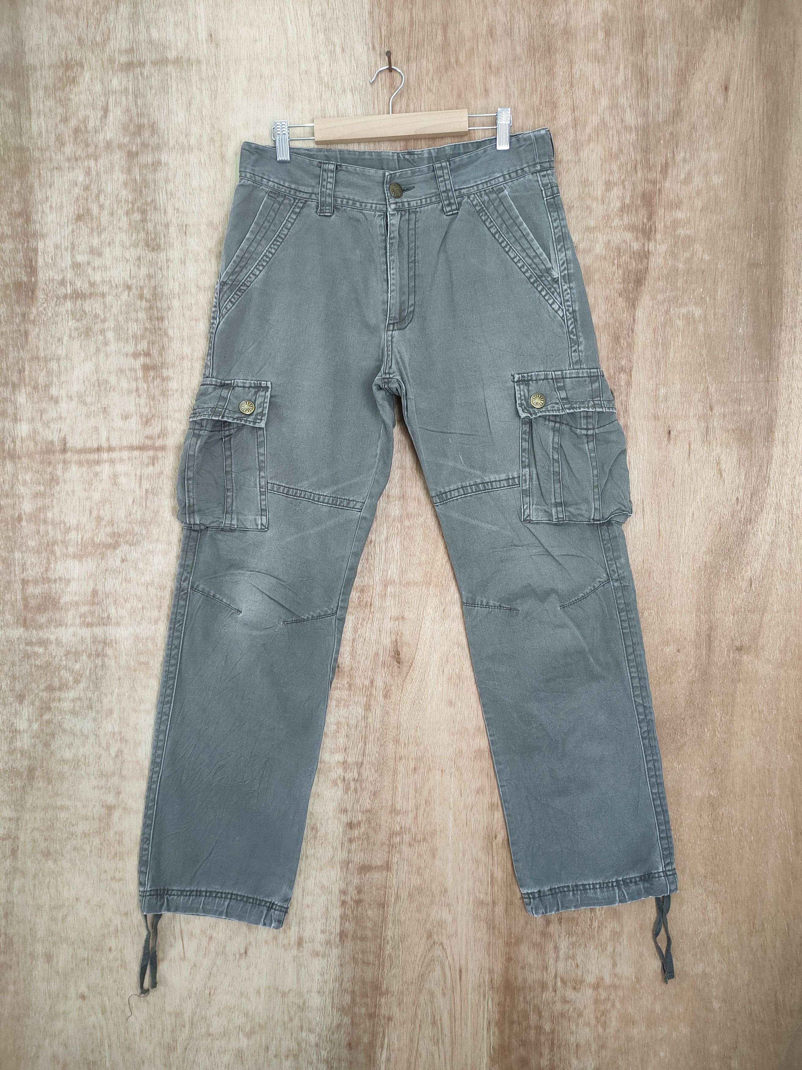 W32 VINTAGE JAPANESE BRAND FADED CARGO PANTS