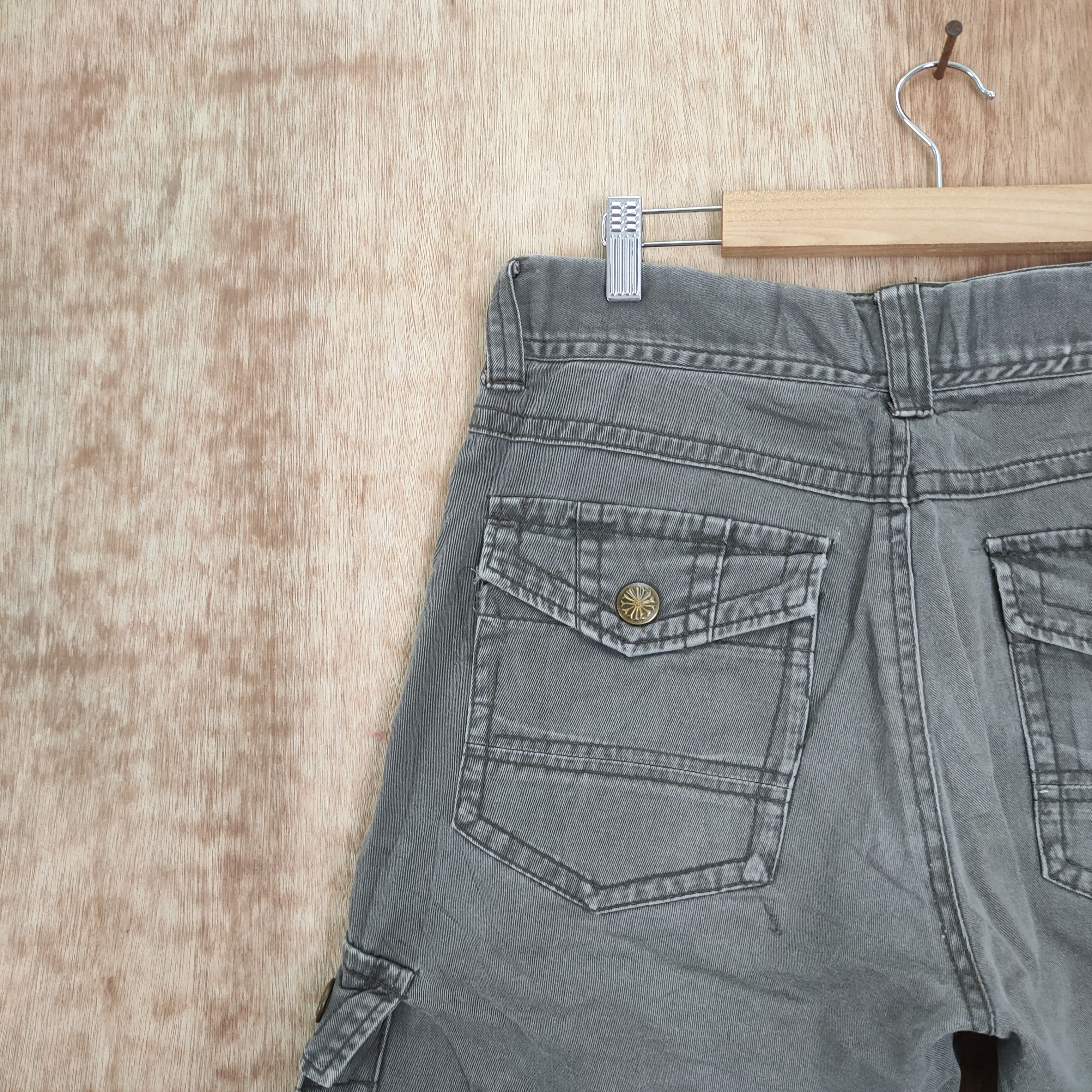 Japanese Brand W32 VINTAGE JAPANESE BRAND FADED CARGO PANTS Size US 32 / EU 48 - 11 Thumbnail