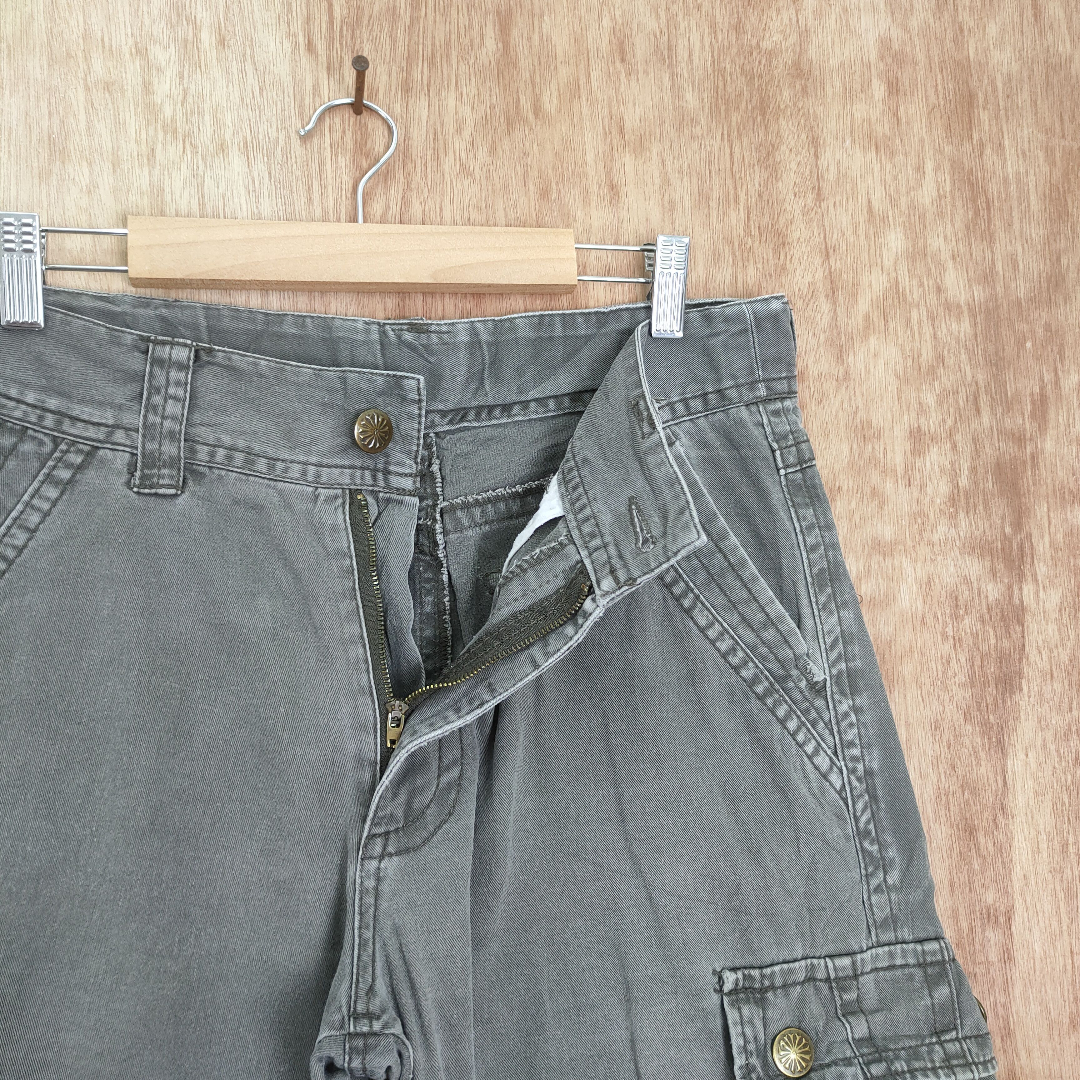 Japanese Brand W32 VINTAGE JAPANESE BRAND FADED CARGO PANTS Size US 32 / EU 48 - 6 Thumbnail