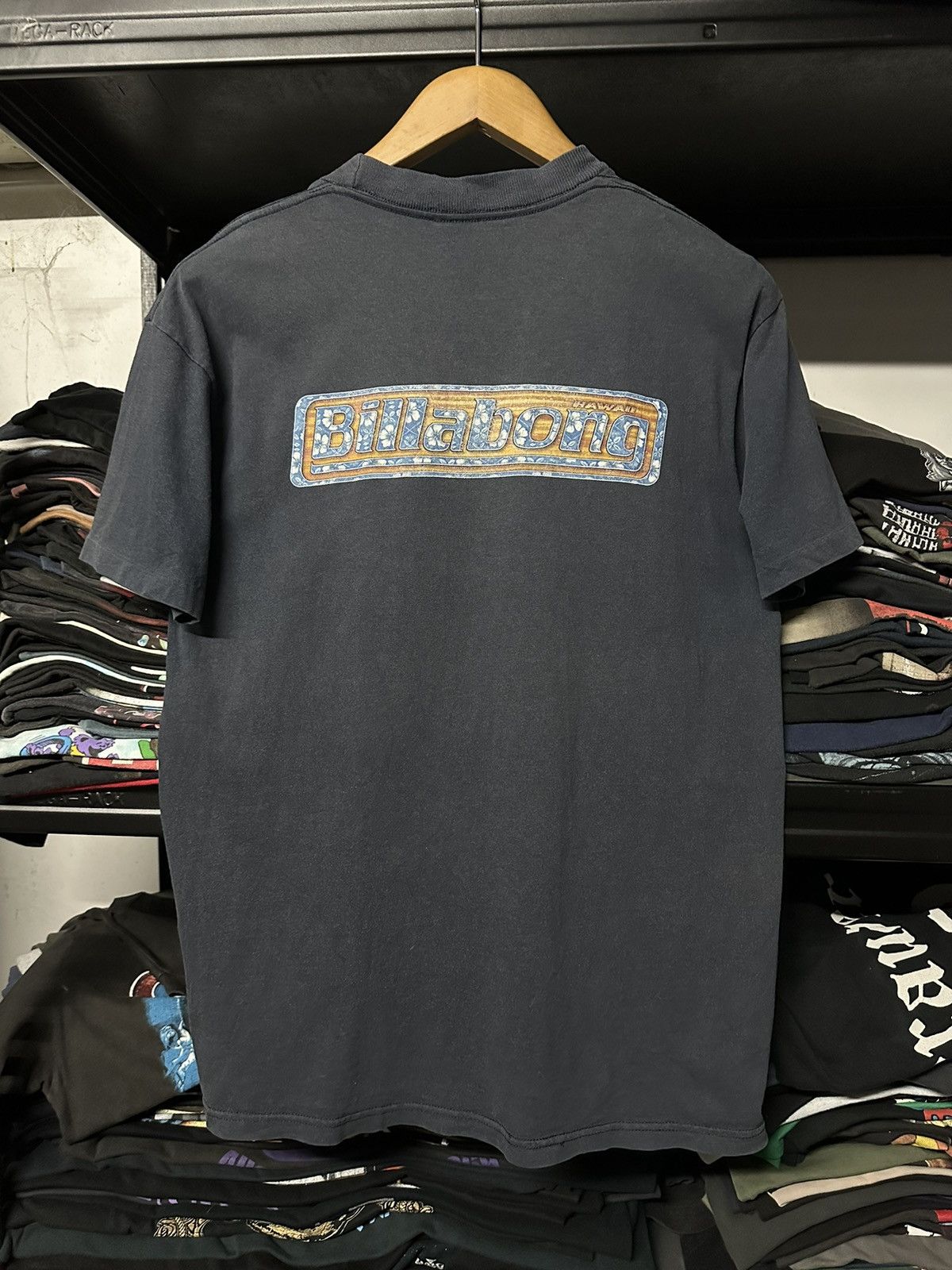 Vintage 90s Billabong Hawaii Surf Sun Faded Tee