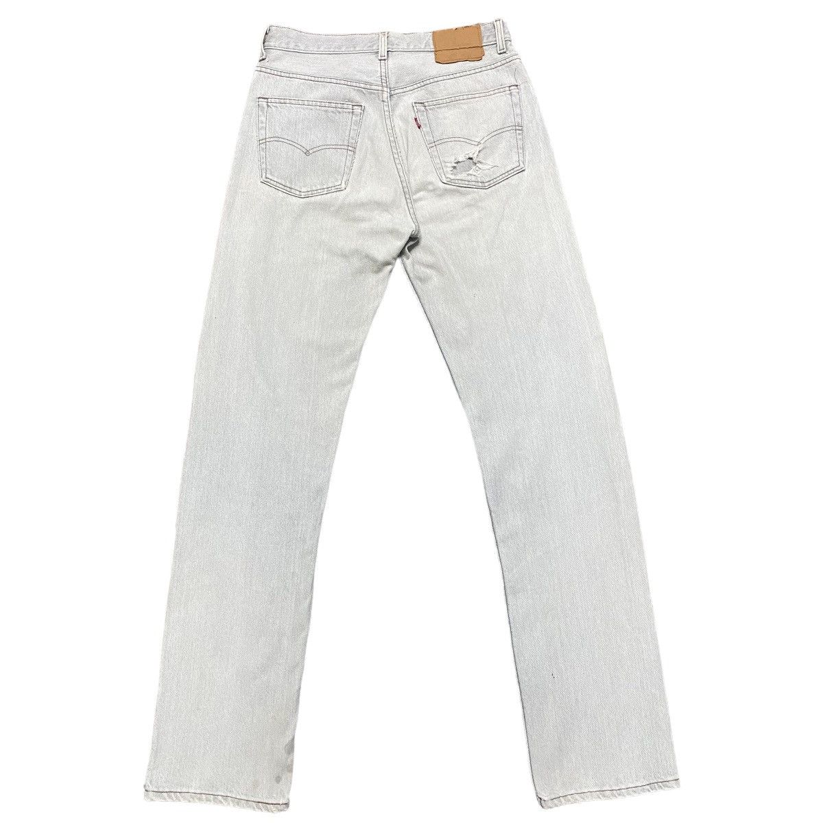 Levi's Vintage Levis 501 Grey Jeans 31x33 Made in USA Size US 31 - 2 Thumbnail