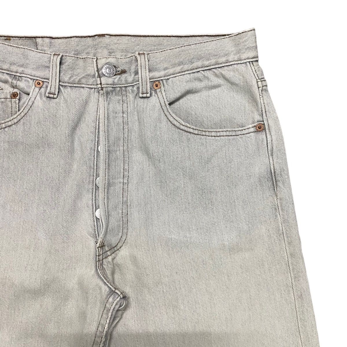 Levi's Vintage Levis 501 Grey Jeans 31x33 Made in USA Size US 31 - 5 Thumbnail