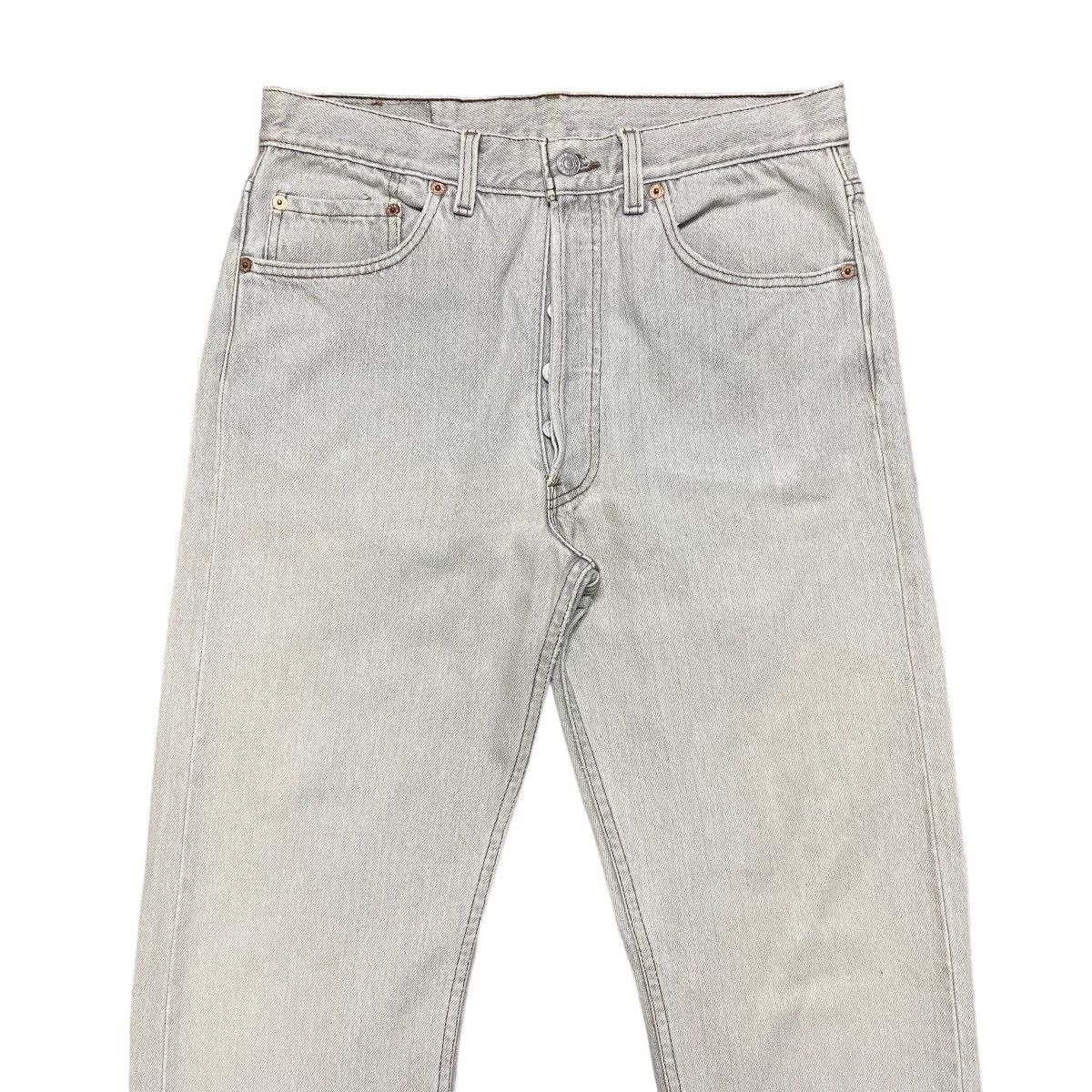 Levi's Vintage Levis 501 Grey Jeans 31x33 Made in USA Size US 31 - 3 Thumbnail