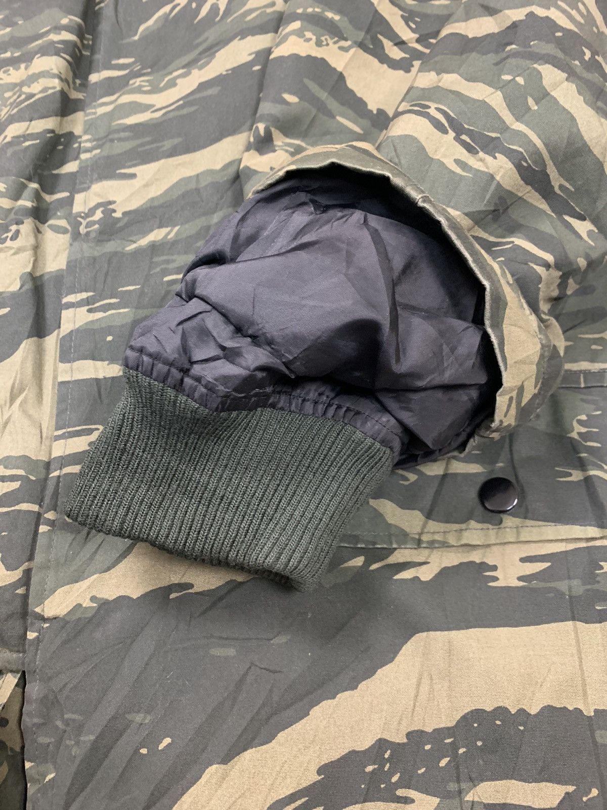Other Vintage 90s Connart Tiger stripe parkas Size US XL / EU 56 / 4 - 8 Thumbnail