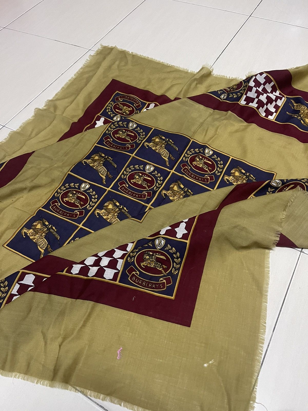 Burberry Burberry prorsum wide scarff Size ONE SIZE - 2 Thumbnail