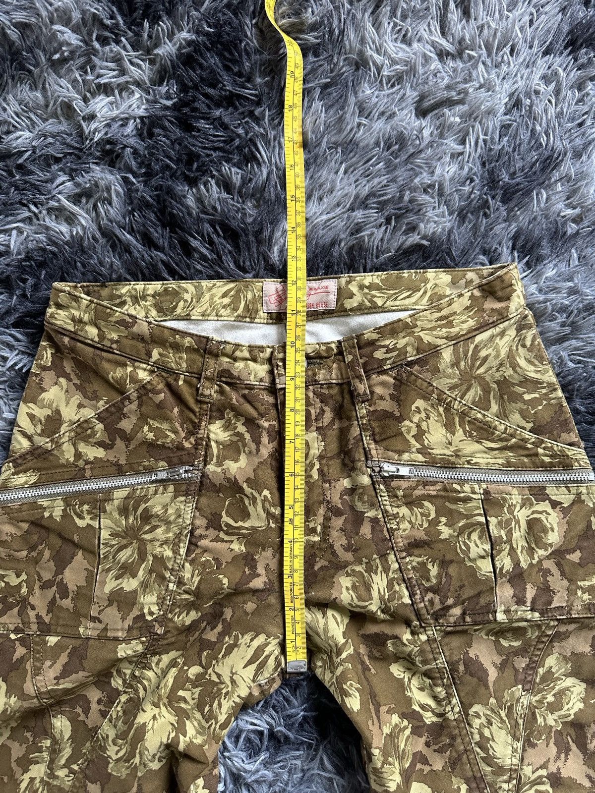 Japanese Brand × Karl Helmut × Pink House [ 29/36 ] AW07 FLEUR ROUGE by Pink House printed cargo Size US 29 - 16 Thumbnail
