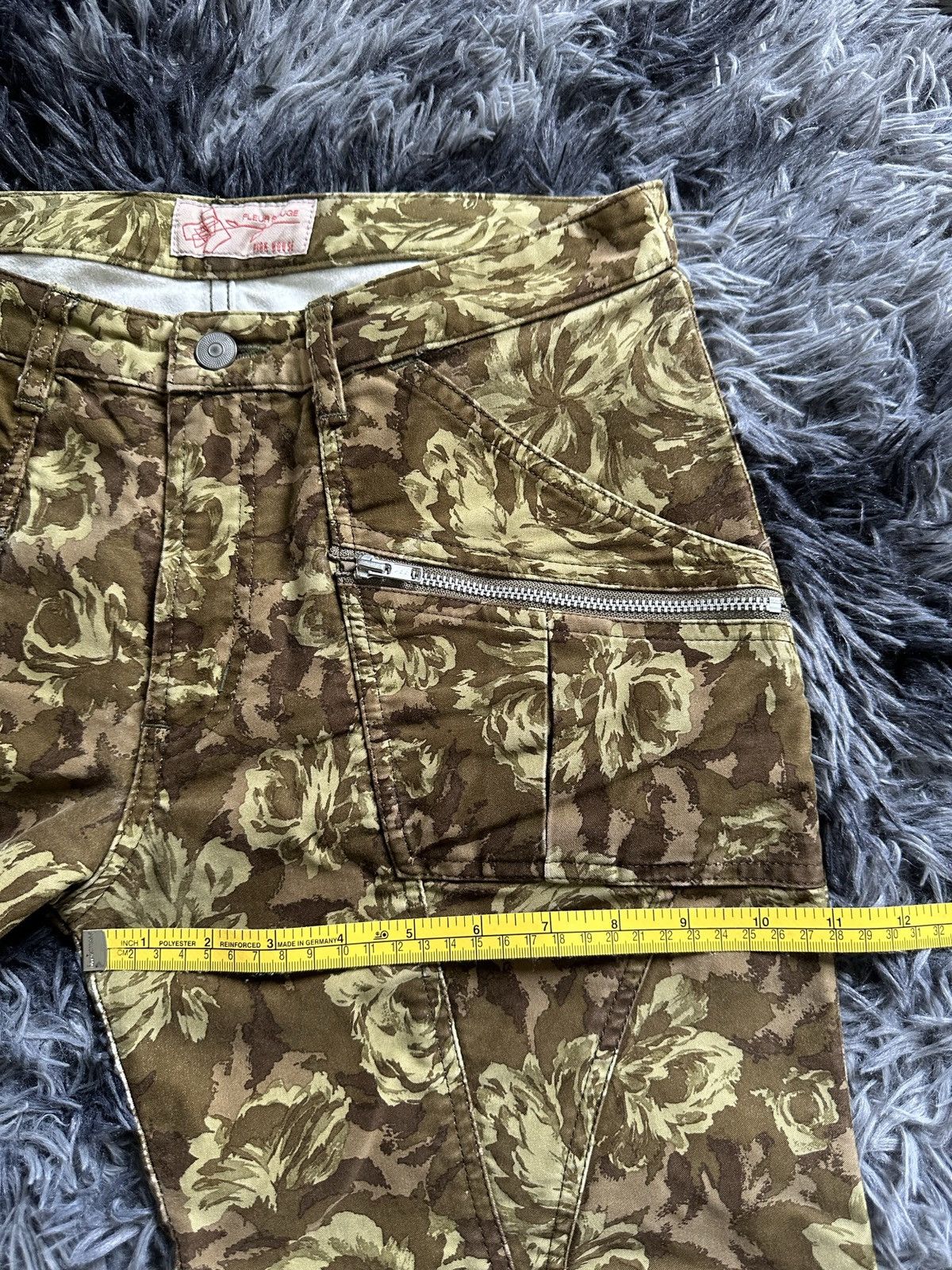 Japanese Brand × Karl Helmut × Pink House [ 29/36 ] AW07 FLEUR ROUGE by Pink House printed cargo Size US 29 - 17 Thumbnail
