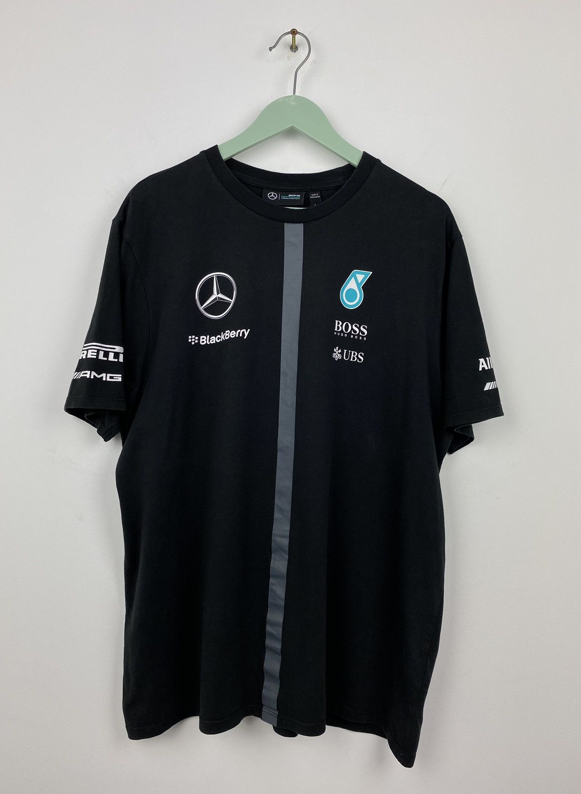 Mercedes-Benz Mercedes AMG Petronas Boss T Shirt BMW Subaru Marlboro Size US L / EU 52-54 / 3 - 1 Thumbnail